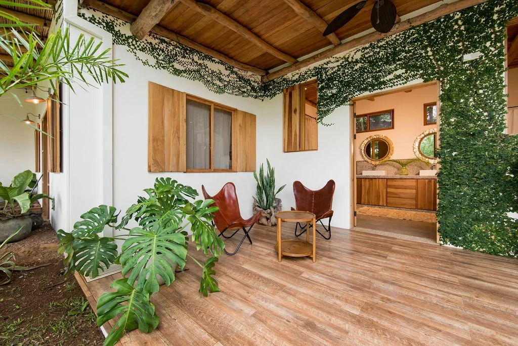 realty-for-sale-nosara-costa-rica-bath 3 overhang.jpg