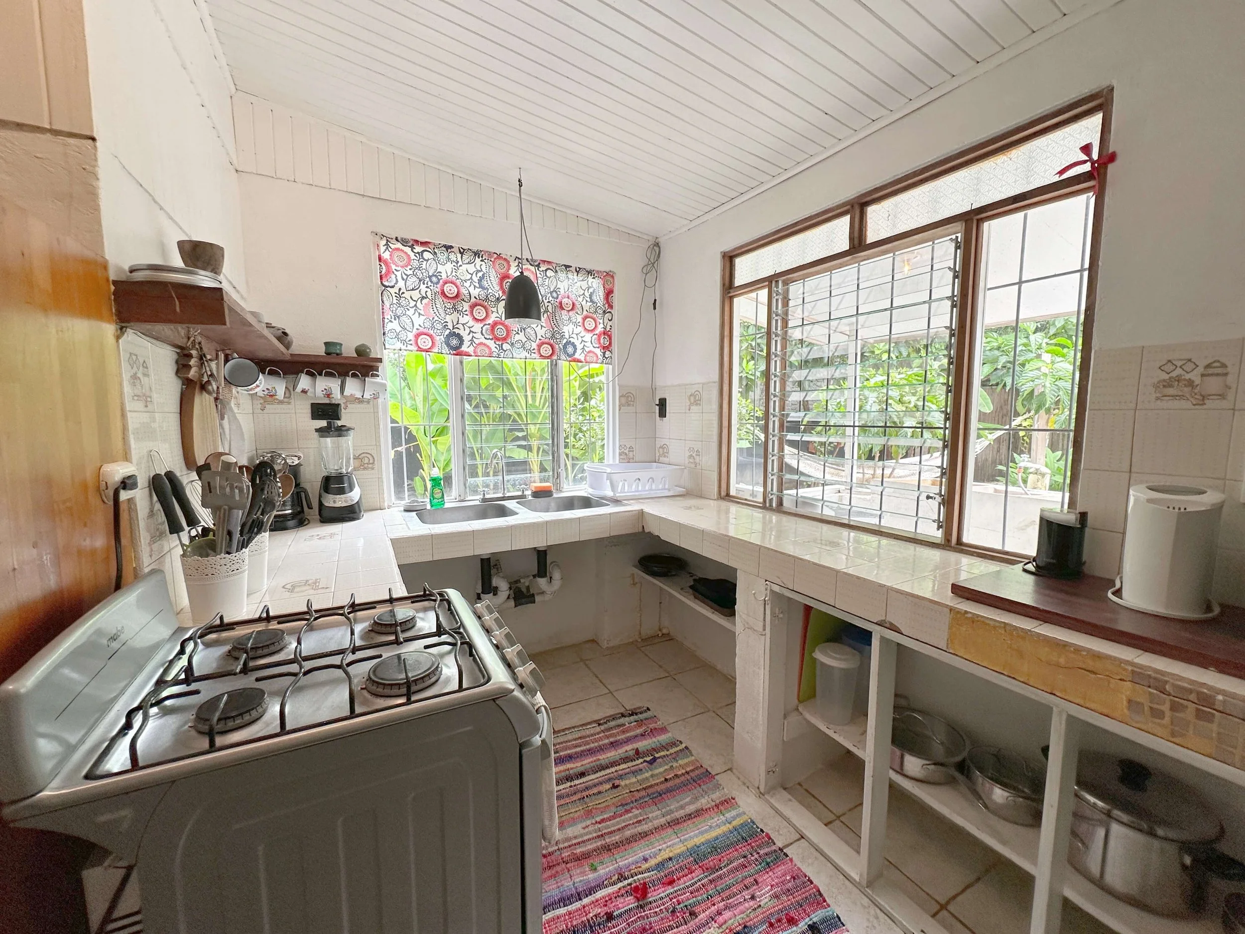 Nosara beach house Garza kitchen