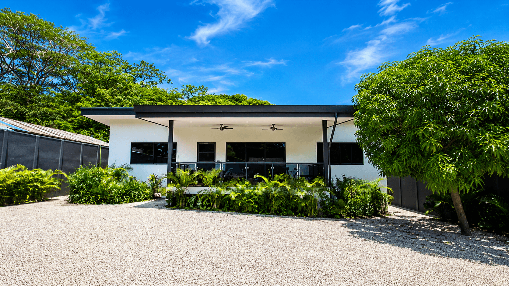 home-for-sale-nosara-parking.png