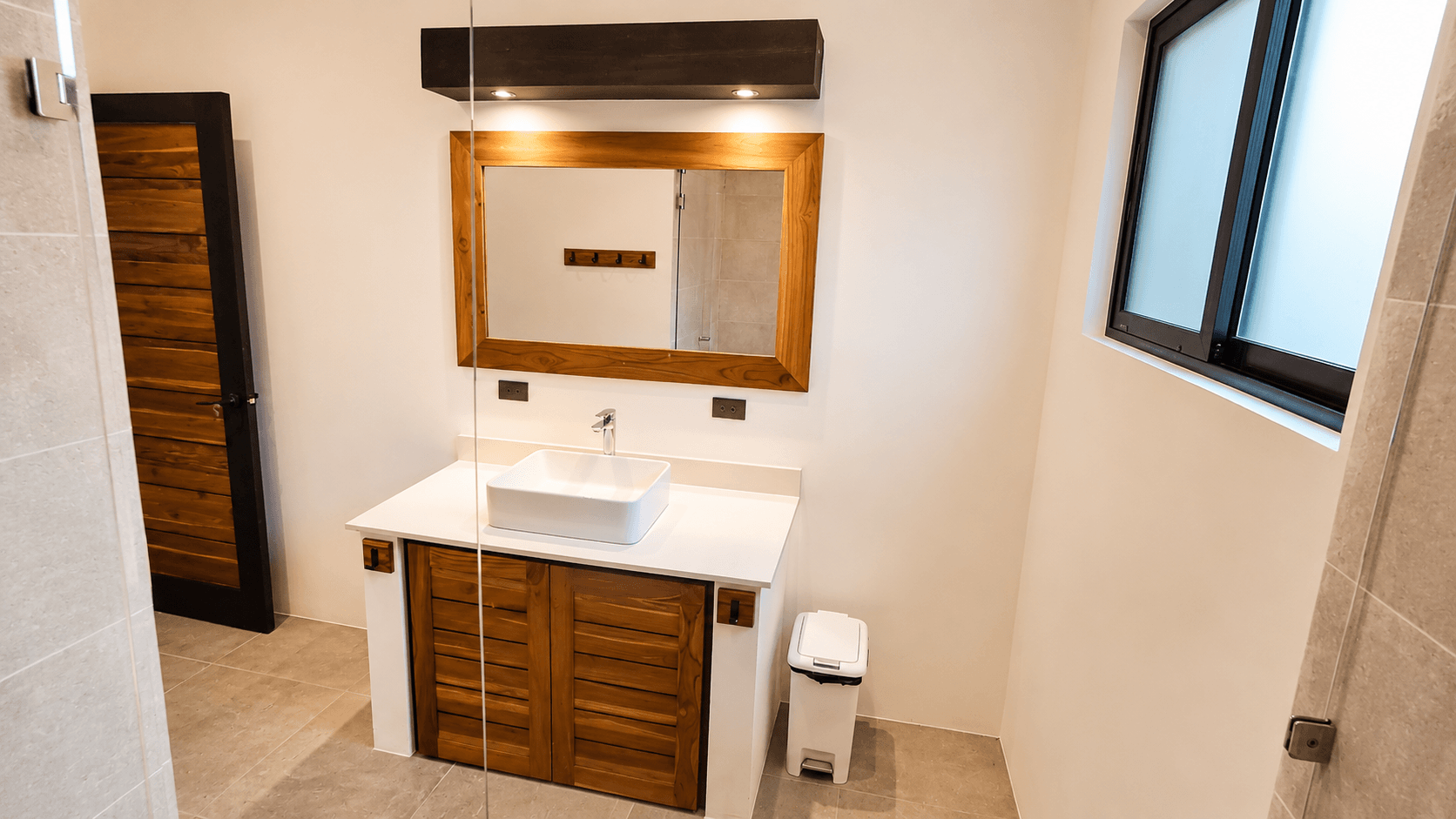 home-for-sale-nosara-bathroom-2-vanity.png