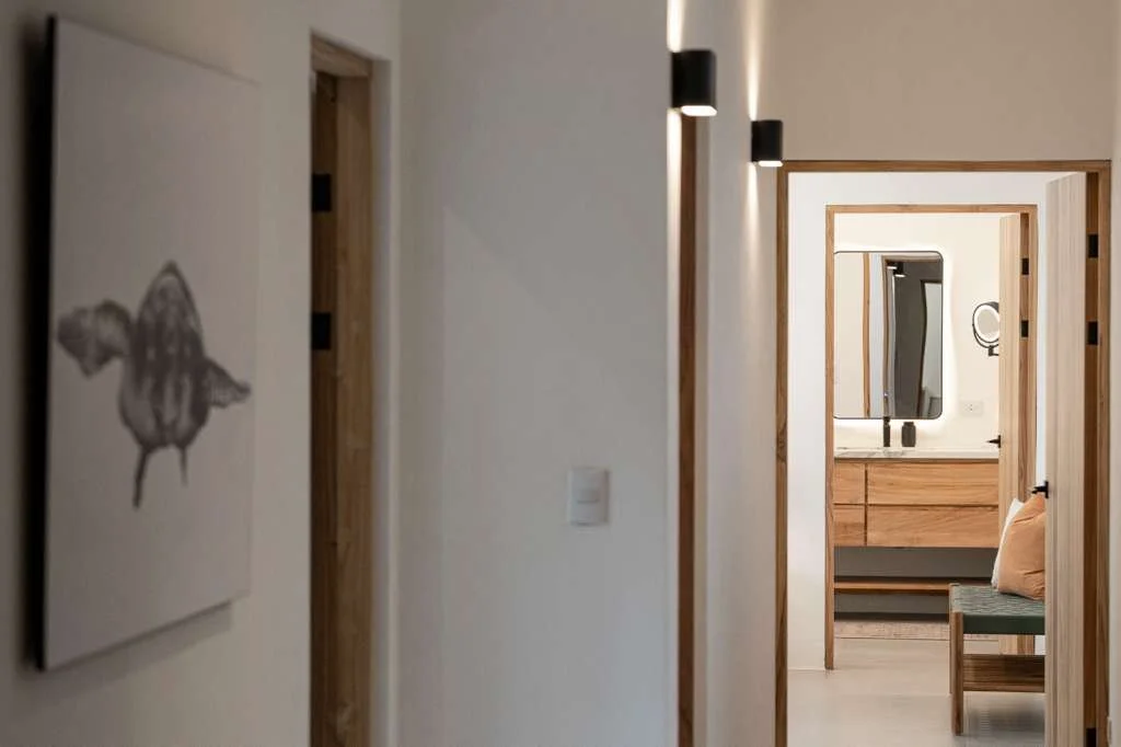 nosara-home-for-sale-hall.jpeg
