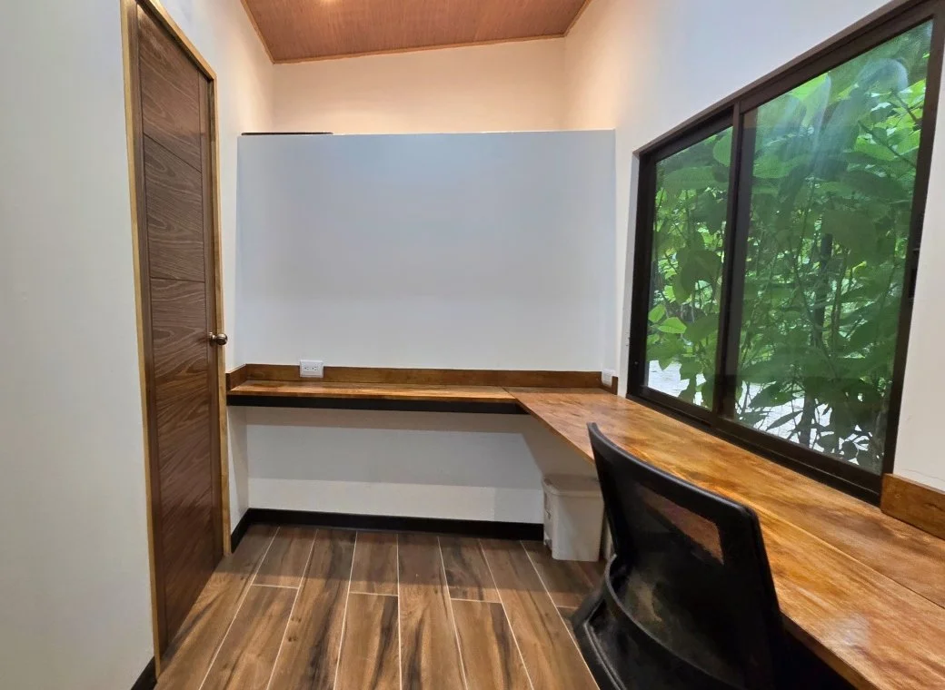 Congo-property-for-sale-Nosara-Office3.jpg