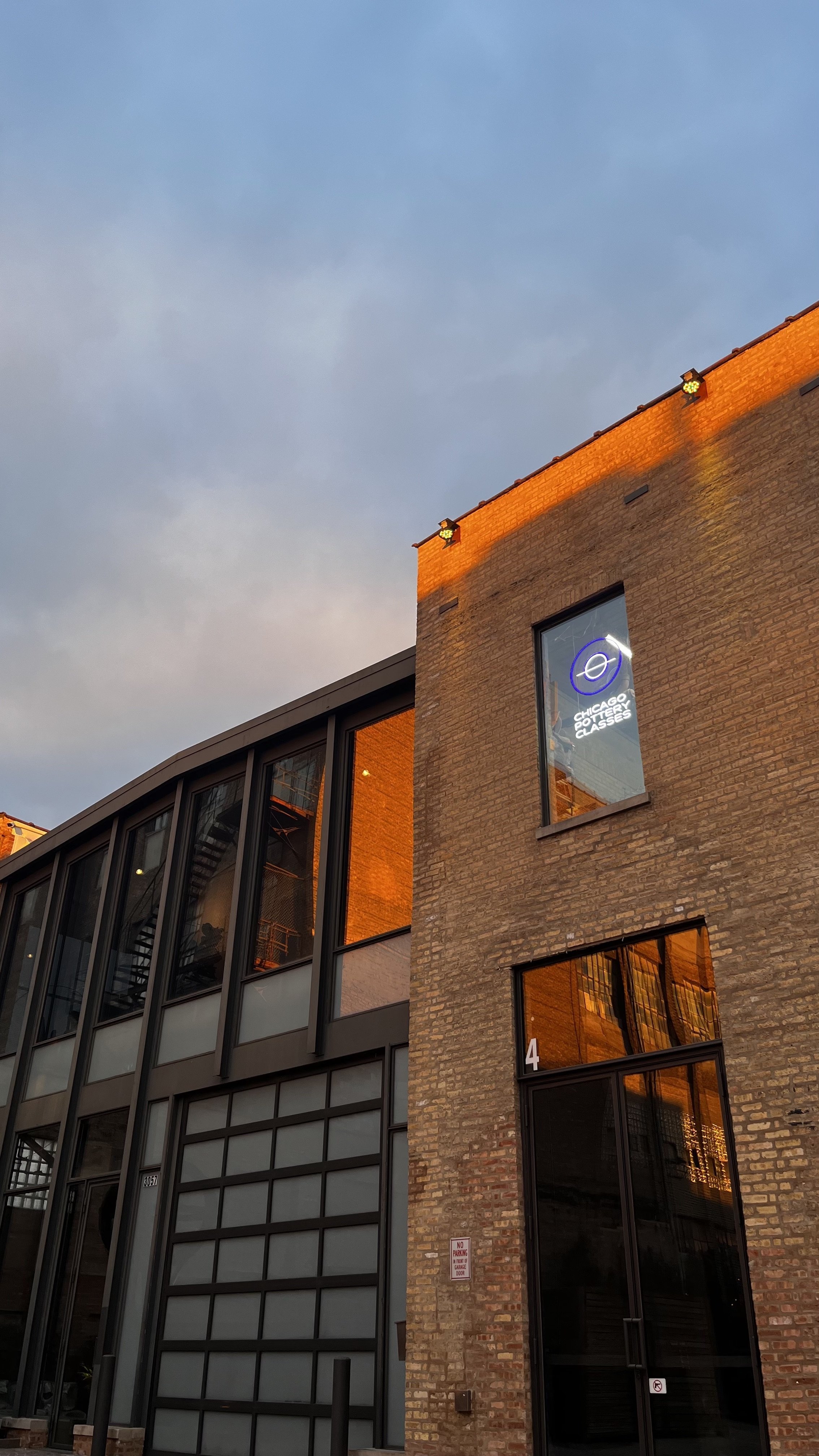 ChicagoPotteryClasses.jpg