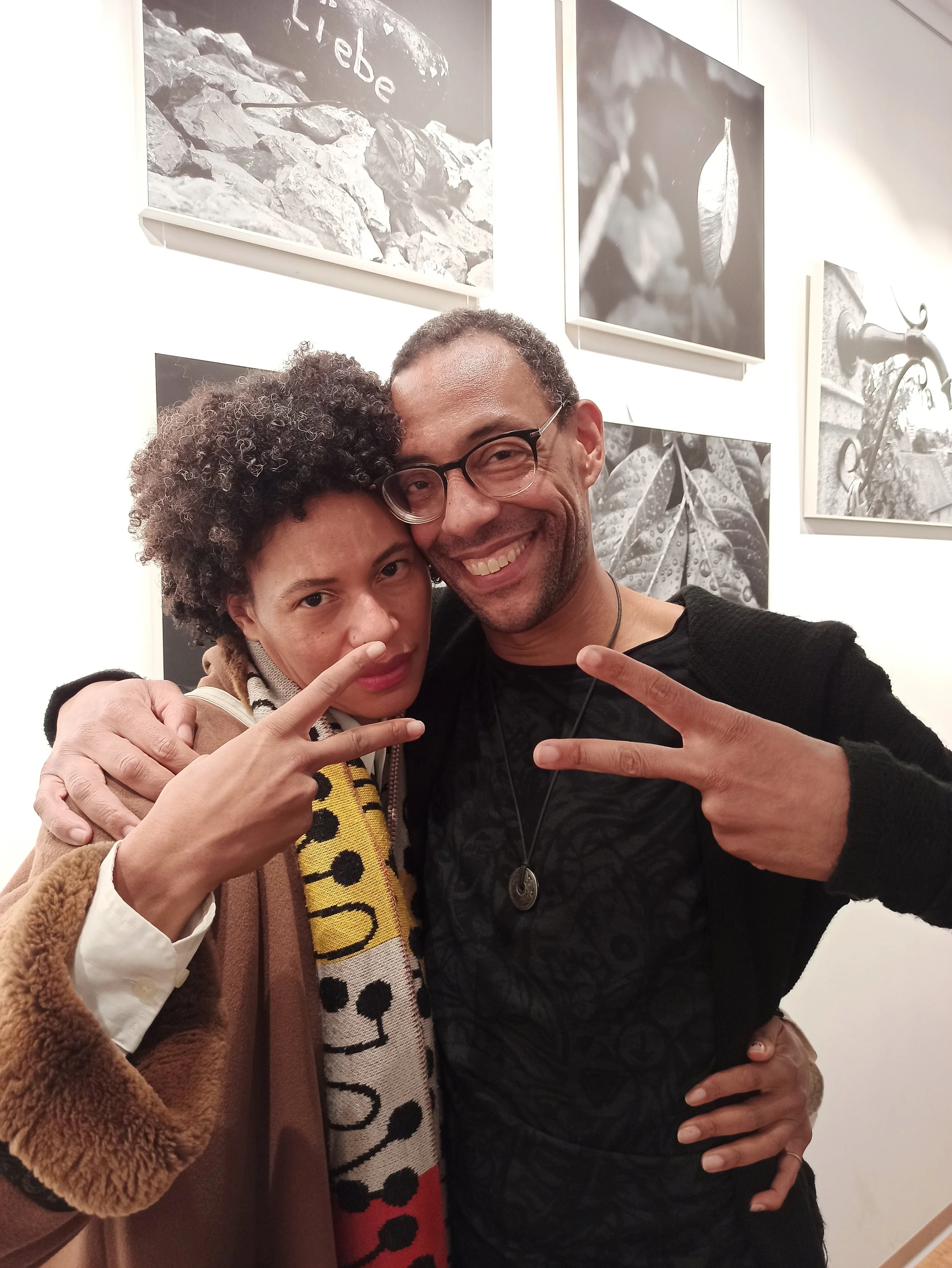 Schwester (Zainab) und ich.jpg
