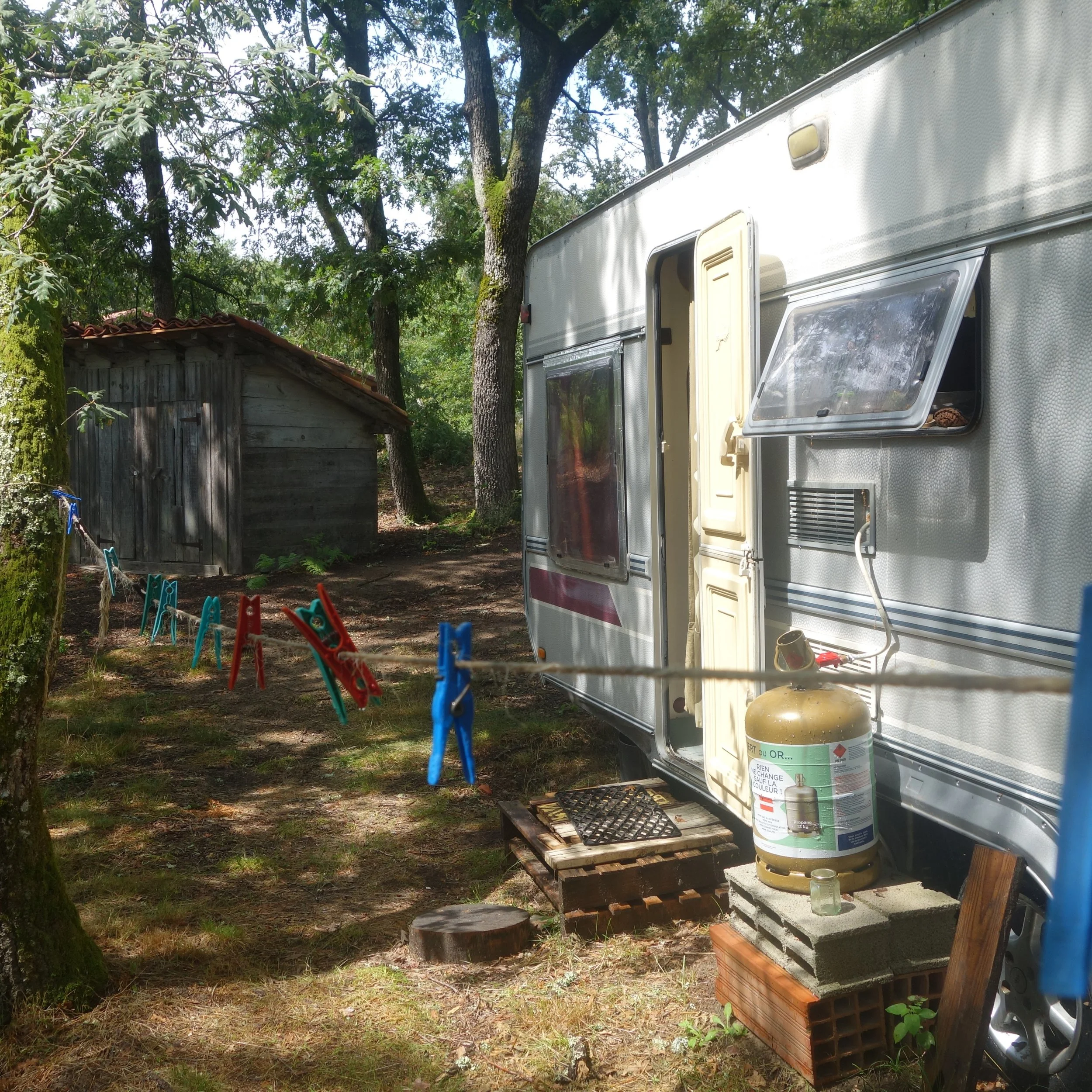 FAR OUT #39 ~ Living in Californian Suburbia VS. Living in a Caravan in Rural France