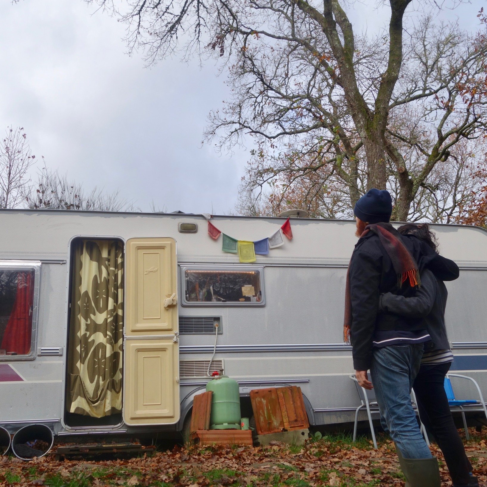 FAR OUT #22 ~ Renovating the Caravan: The Things We Wish We Knew (pt. I)