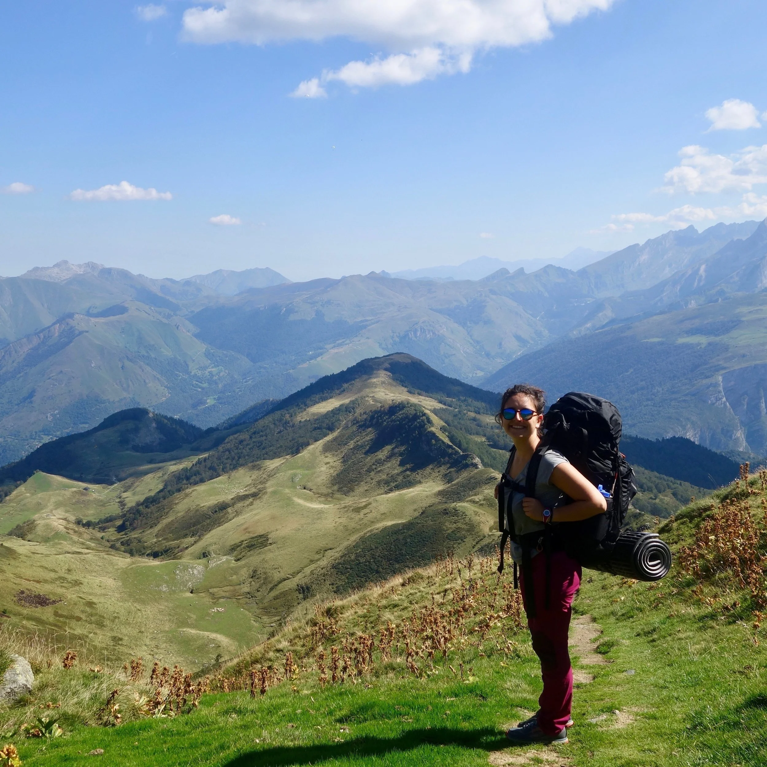 FAR OUT #14 ~ From $0 to $1,000+: How JR built a location independent business in 3 weeks