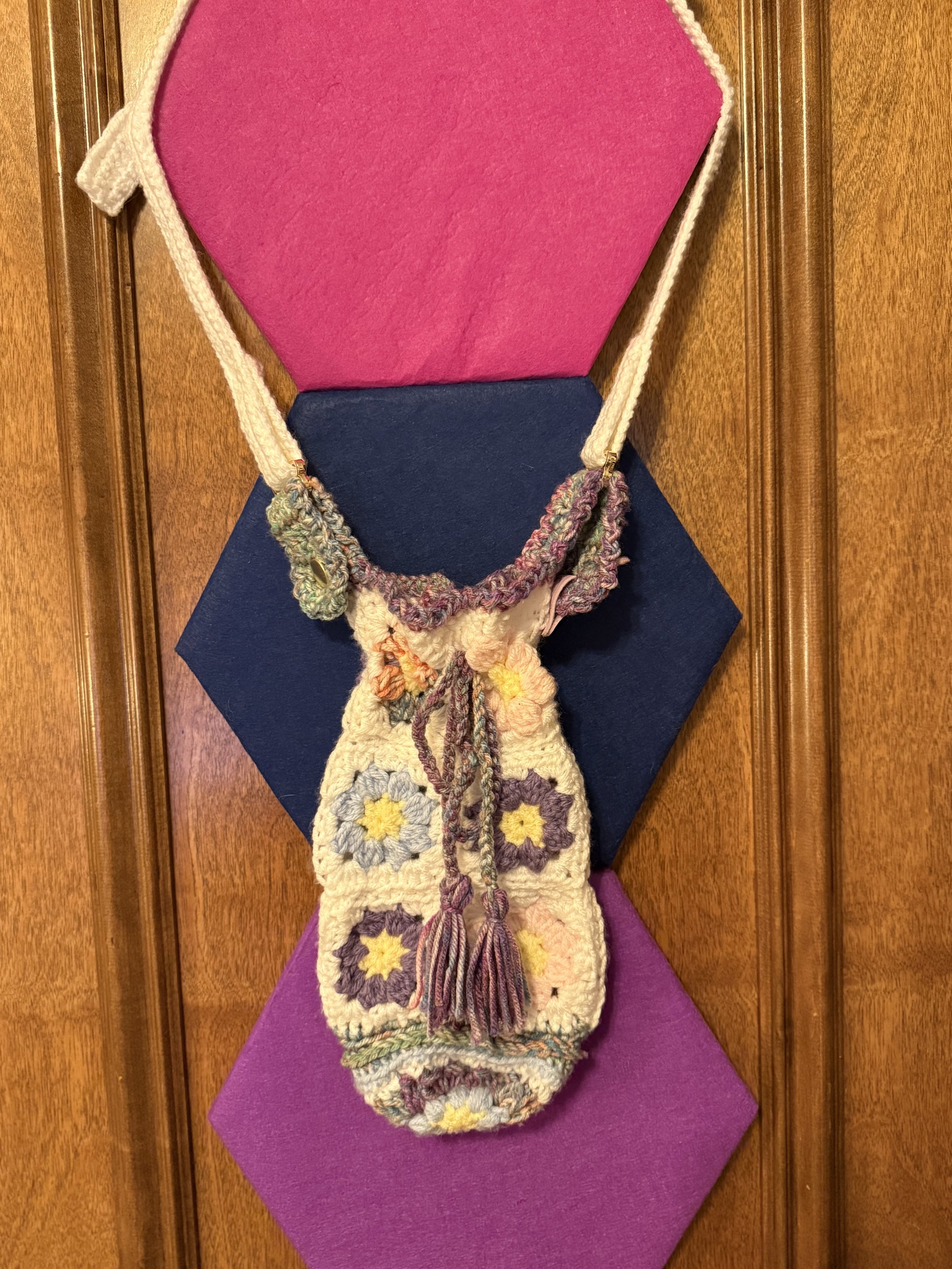 Crochet Mead or Wine Carrying Bag - Adjustable Strap - Fairy Chains