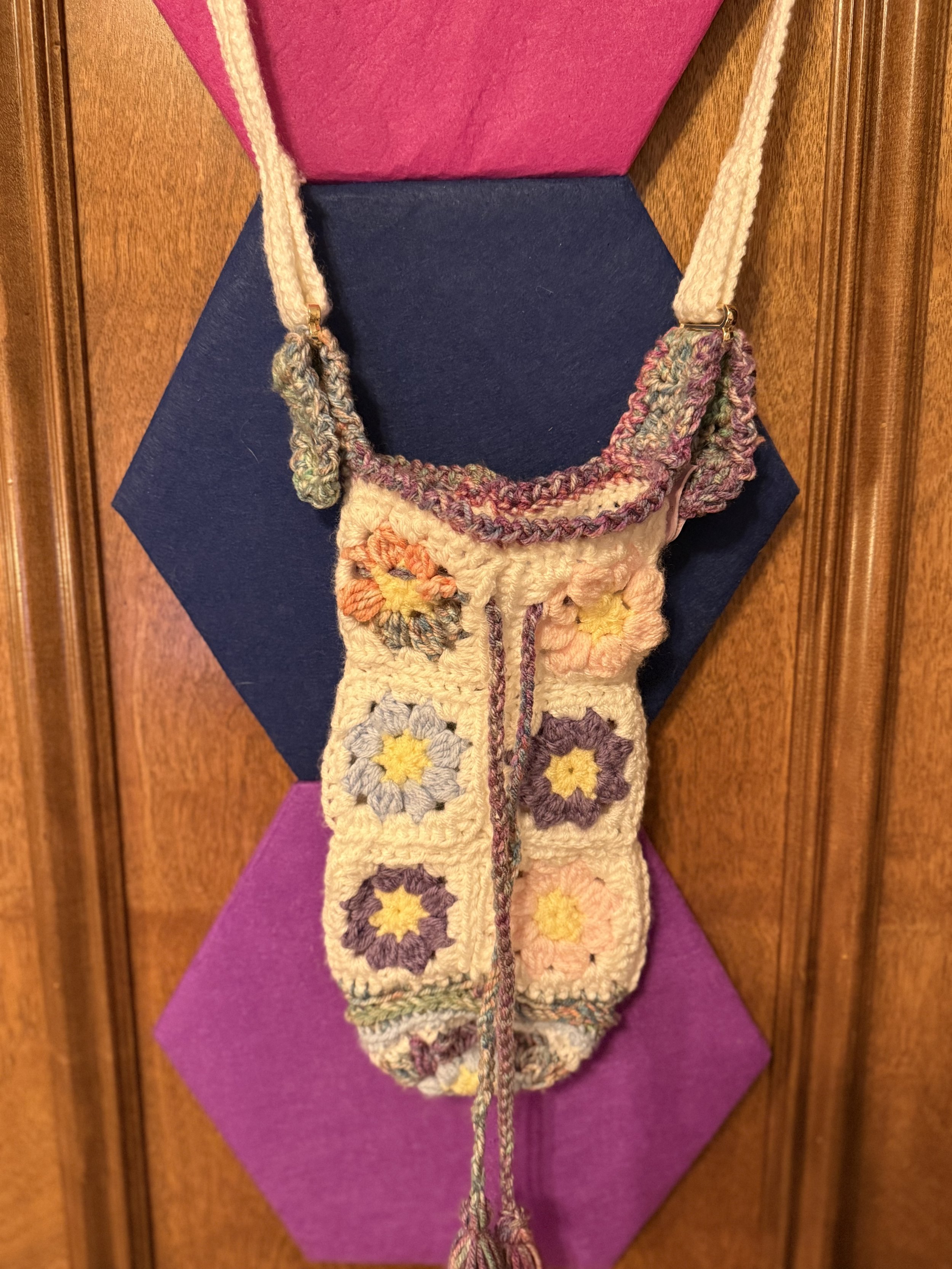 Crochet Mead or Wine Carrying Bag - Adjustable Strap - Fairy Chains