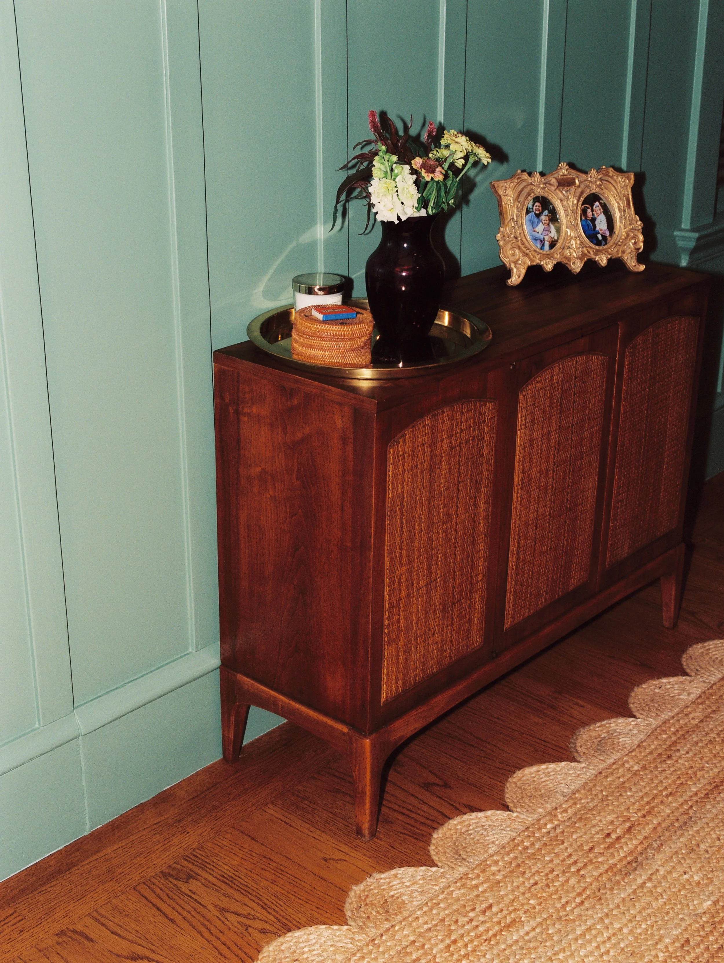 Pauline Chatelan - Village no7 - 18 - film.jpg