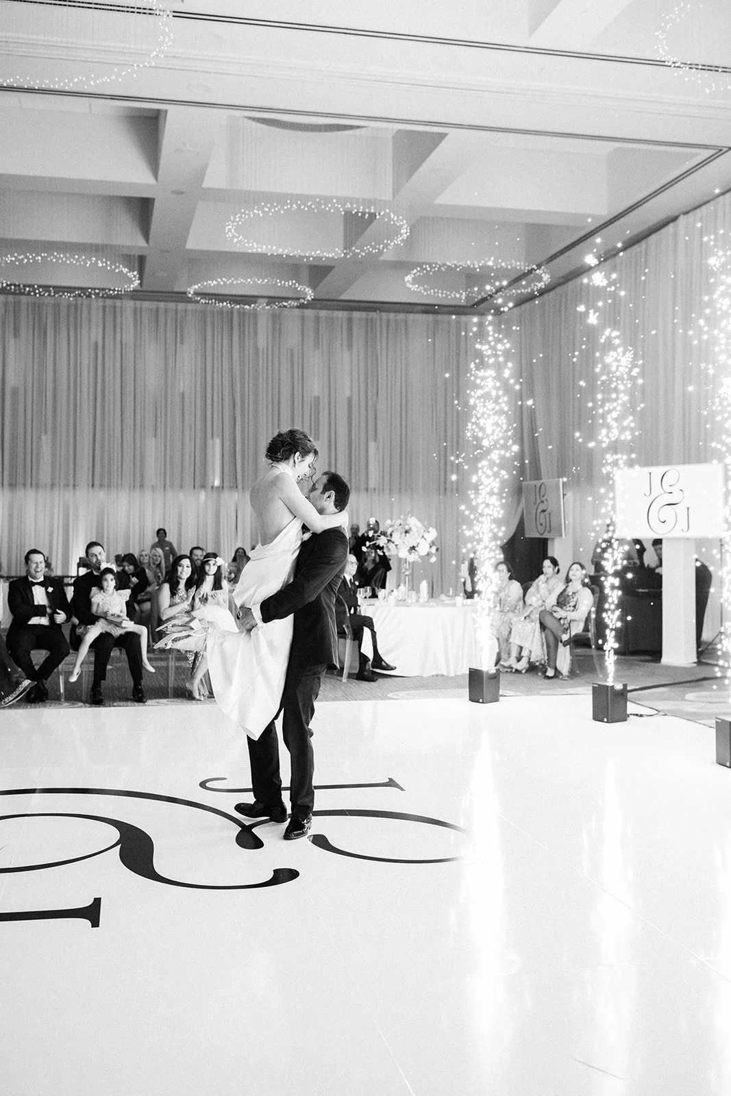 St Louis wedding photographer