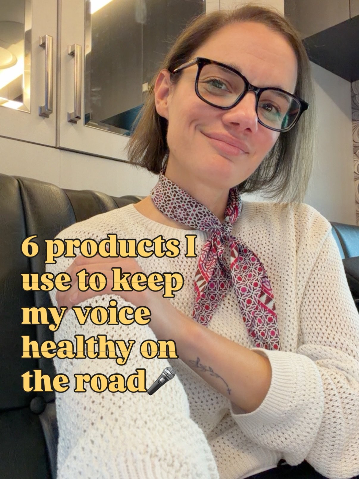 Here are 6 products I use to keep my voice healthy on the road👉🏼

Electrolytes. I personally love @tailwindnutrition because they&rsquo;re formulas are not overly salty. 

@voicetea over every other voice tea on the market. Period.

Provides amazin