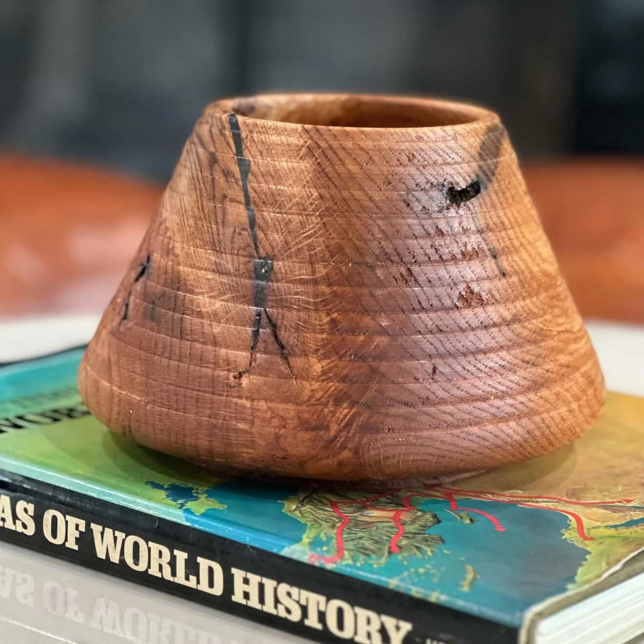 Wickers Creek Market at HudCo 
&bull; Vendor Spotlight &bull; @joewithmostlyoak 
@mostlyoakhome 
 Saturday, December 13 
10 AM &ndash; 4 PM 145 Palisade Street
Dobbs Ferry

What happens when a fun-loving woodworker and interior designer fall in love.