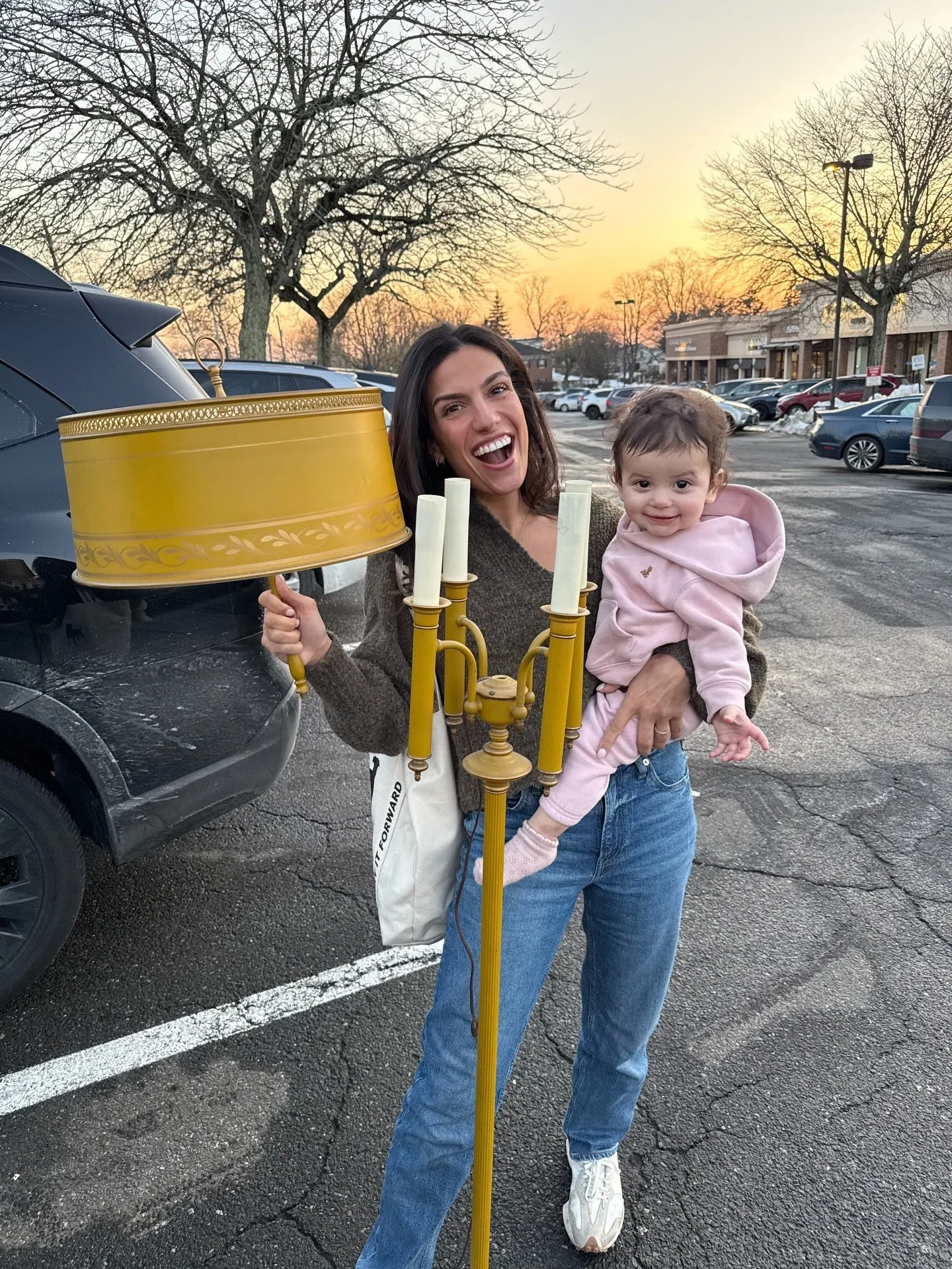 Wickers Creek Market
⭐️New Vendor Spotlight ⭐️
@lucysattic 

Sunday, April 19 
10 AM &ndash; 4 PM Dobbs Ferry Waterfront Park

Lucy&rsquo;s Attic brings a feminine, folky vibe layered with textiles, charming furniture, a treasure trove of beautiful o