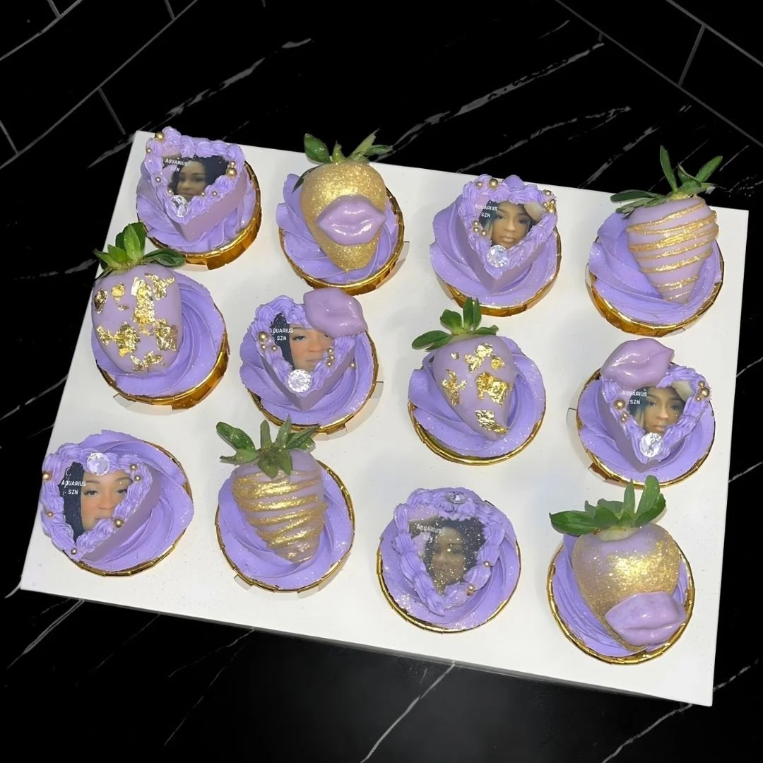 Couture Purple Selfie Cupcakes_CakeitorLeaveitTampa.jpg