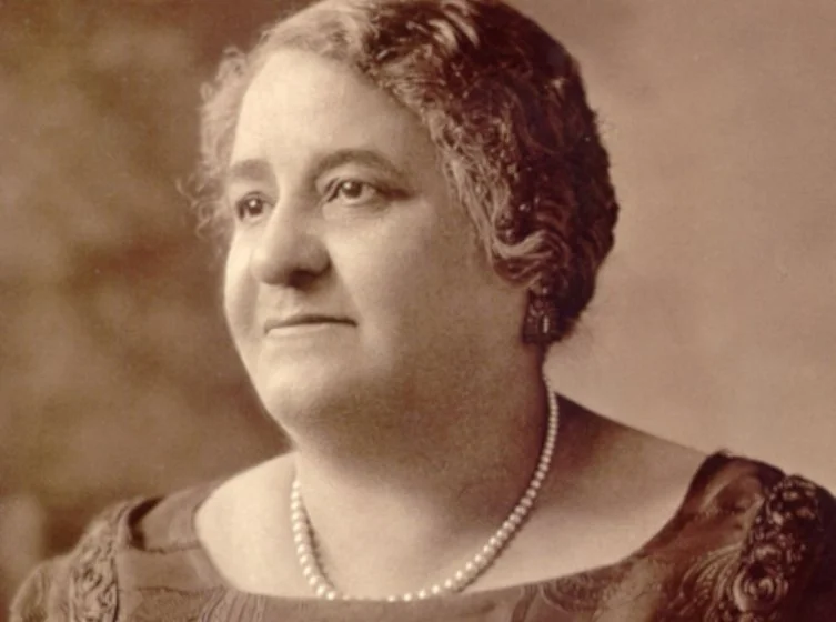 Who Is Maggie Lena Walker?: Power Through Black Institutions