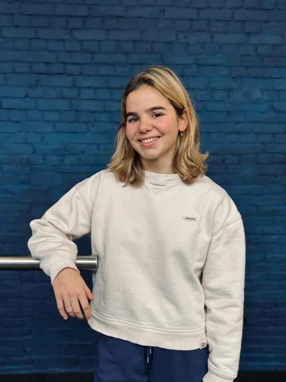 Sara ten Broek – kinesist gespecialiseerd in sportblessures, met focus op manuele therapie, dry needling en krachttraining, nek, rug, oefentherapie