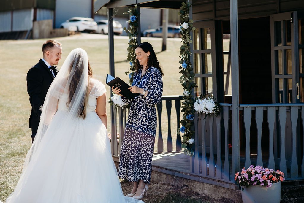 UK Wedding Celebrant Outdoor Wedding Ceremony with Bride and Groom