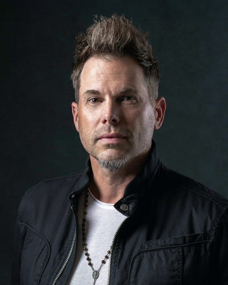 Brant Menswar - Being Unique