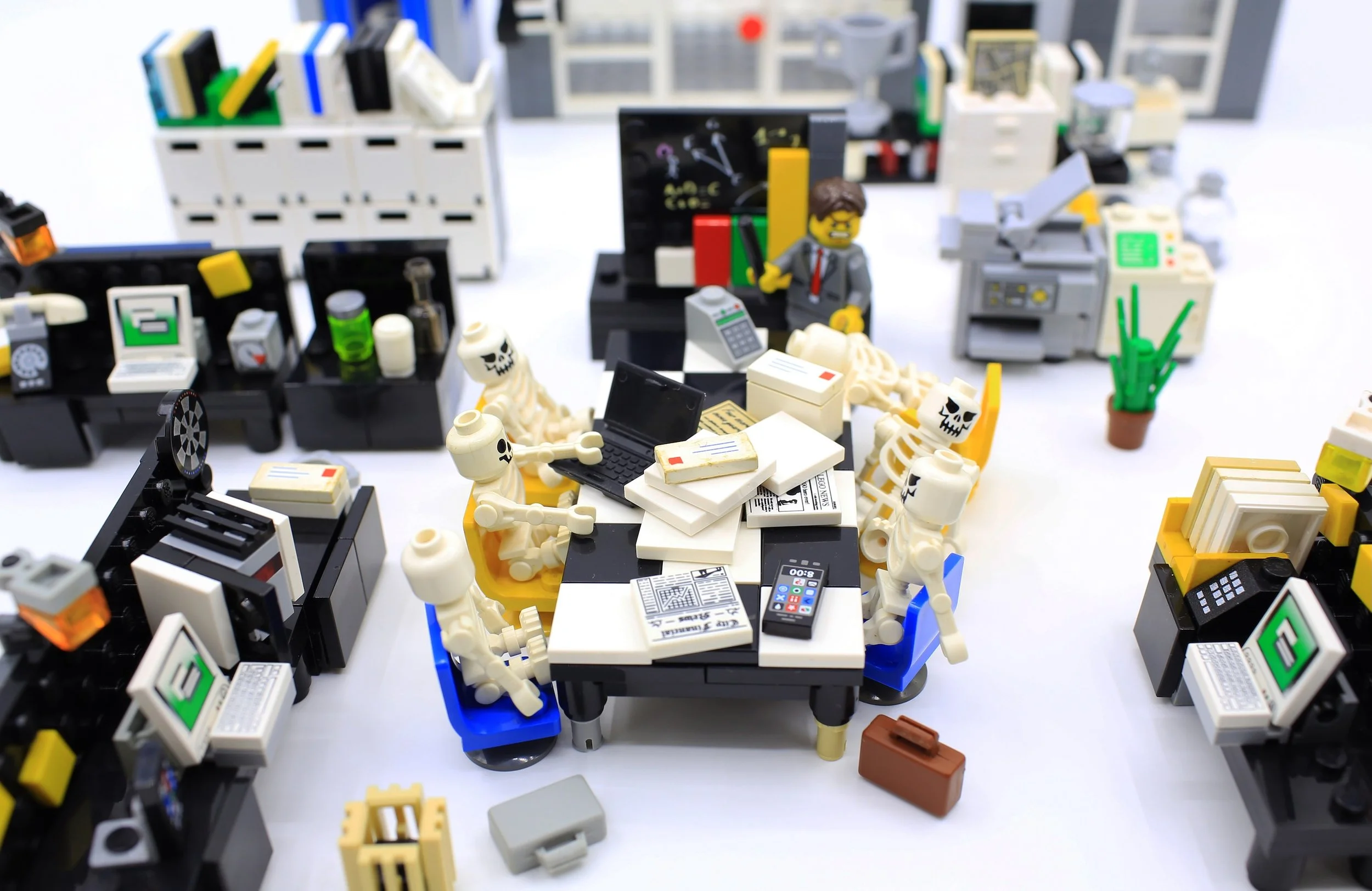 The Context Switch Tax: The Structural Drain of Platform Fragmentation