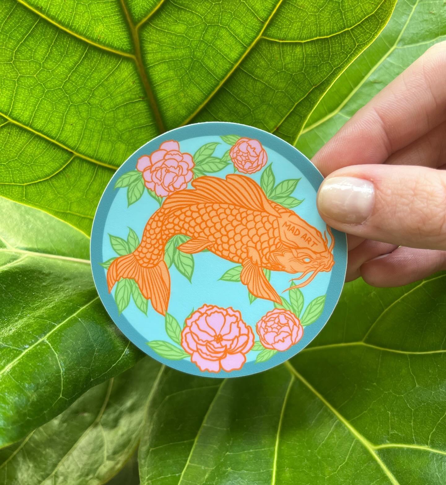 6 stickers just added to the Etsy shop!!! Free shipping! Link in bio💕🌿