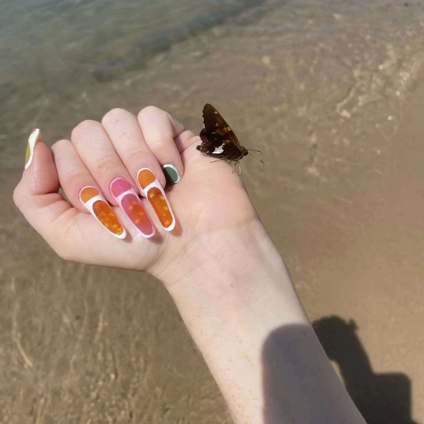 First time using dual forms and it opens so many possibilities!! Pinky broke off so still figuring out density at this length but pretty fun and dramatic. We'll see how long I last without cutting these down. Some of the pics are in progress photos