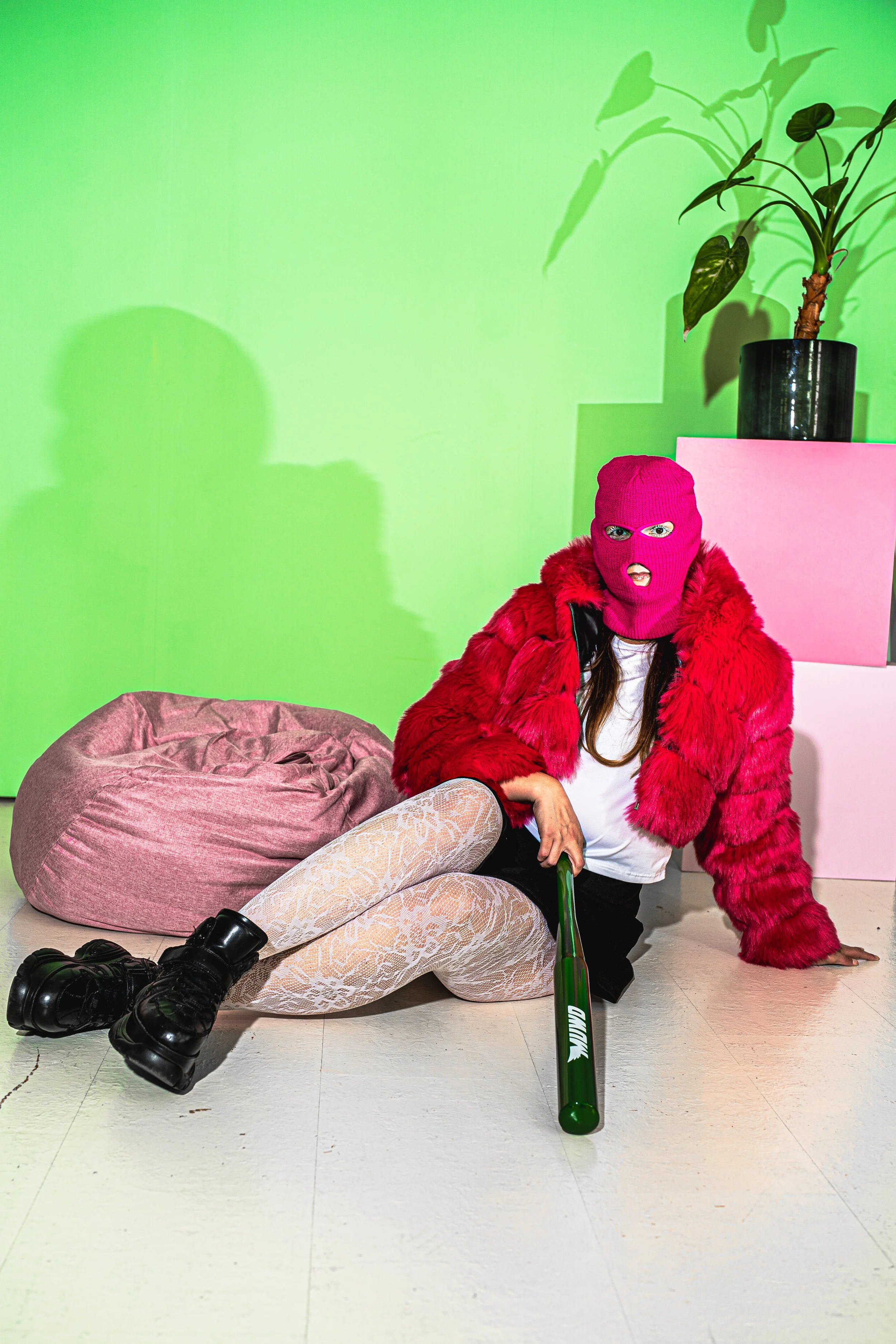 Lisa Pink! Shooting sRGB-4.jpg