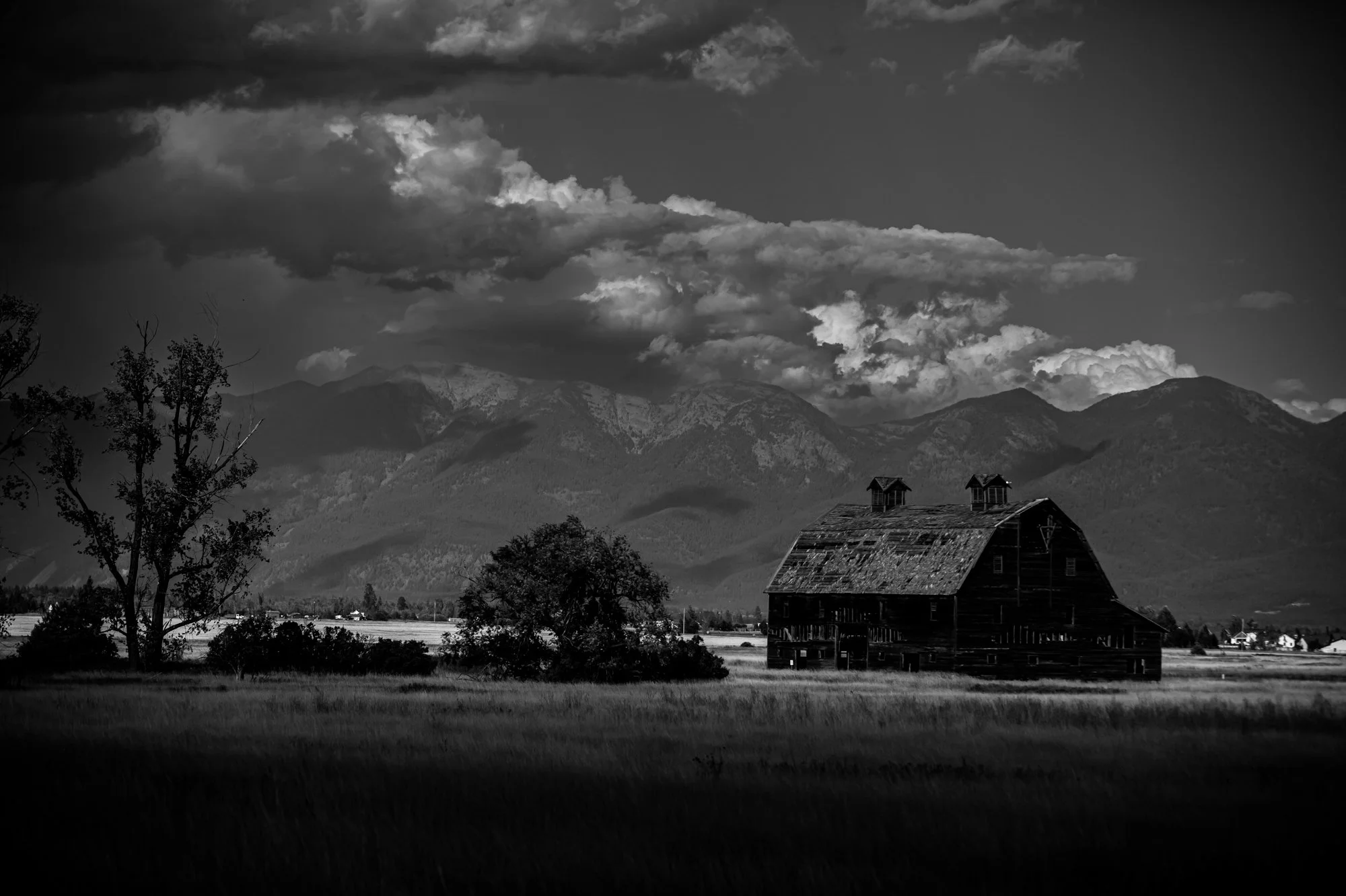 TheGlacierGuide.com Historic Barn Tours Locations Part II B&Ws-21.jpg