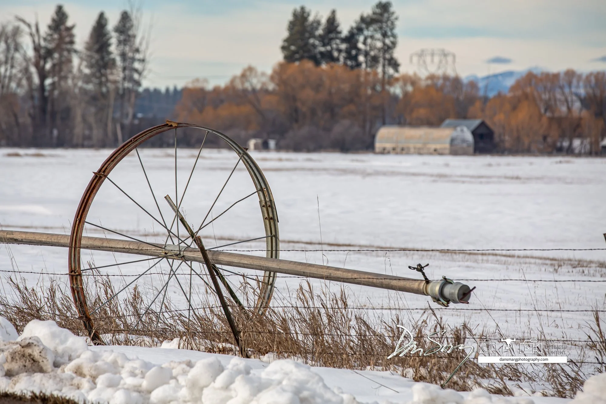 DanSmargPhotography.com _ NWMT Barn Locations-059.jpg