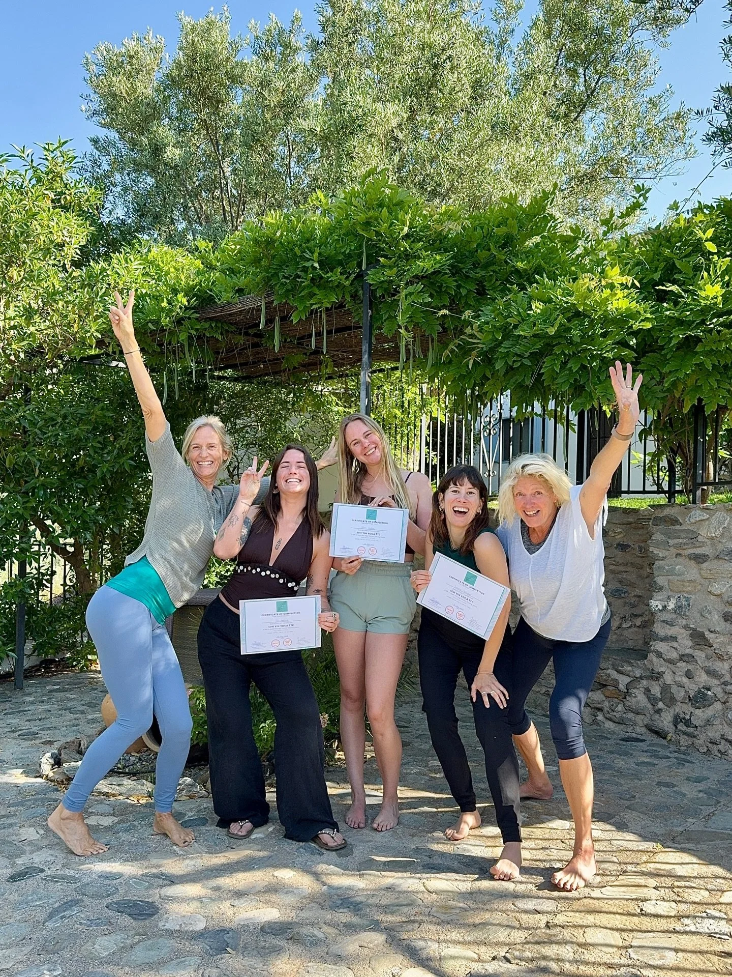 50h Yin Yoga teacher training course in Orgiva, Spain

We just finished a special Yin Yoga course in Spain with a very small group

Here you have a little impression (part 2):

1. Graduation time
2. Practice teaching
3. Thai curry for dinner
4. Yummy