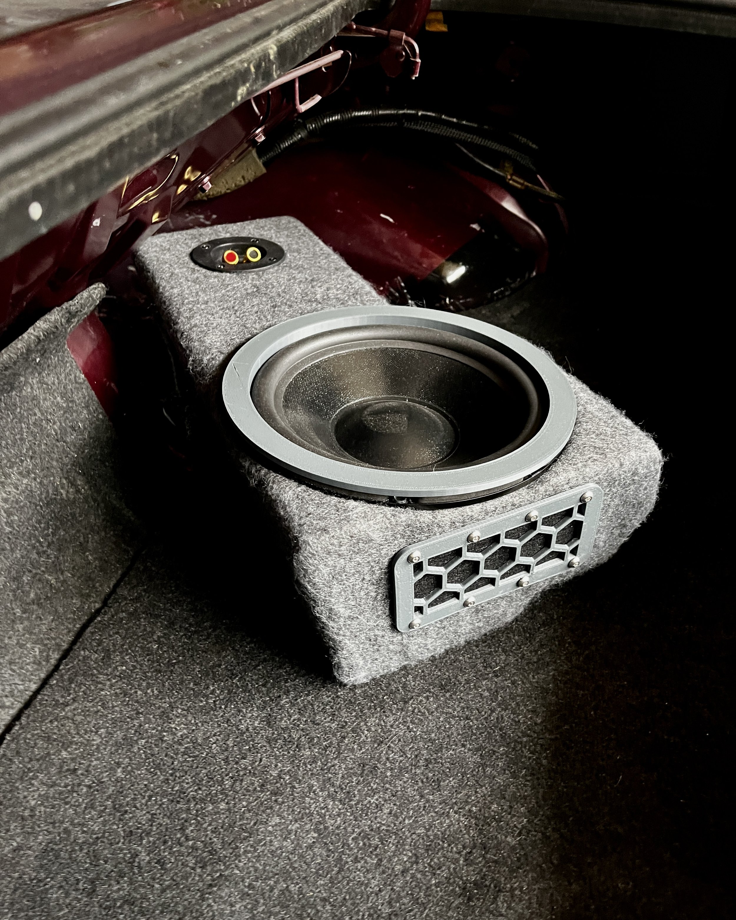 Tunnel 8 v.2 Subwoofer System
