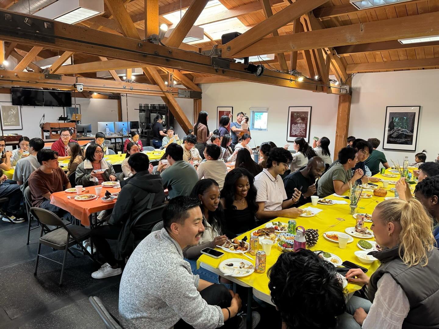 ✨✨Happy Thanksgiving! ✨✨

We are so grateful to have you all in our lives! Here are some photos from today&rsquo;s amazing Thanksgiving potluck 🍽️😋with our USC and UCLA friends🤩😎!