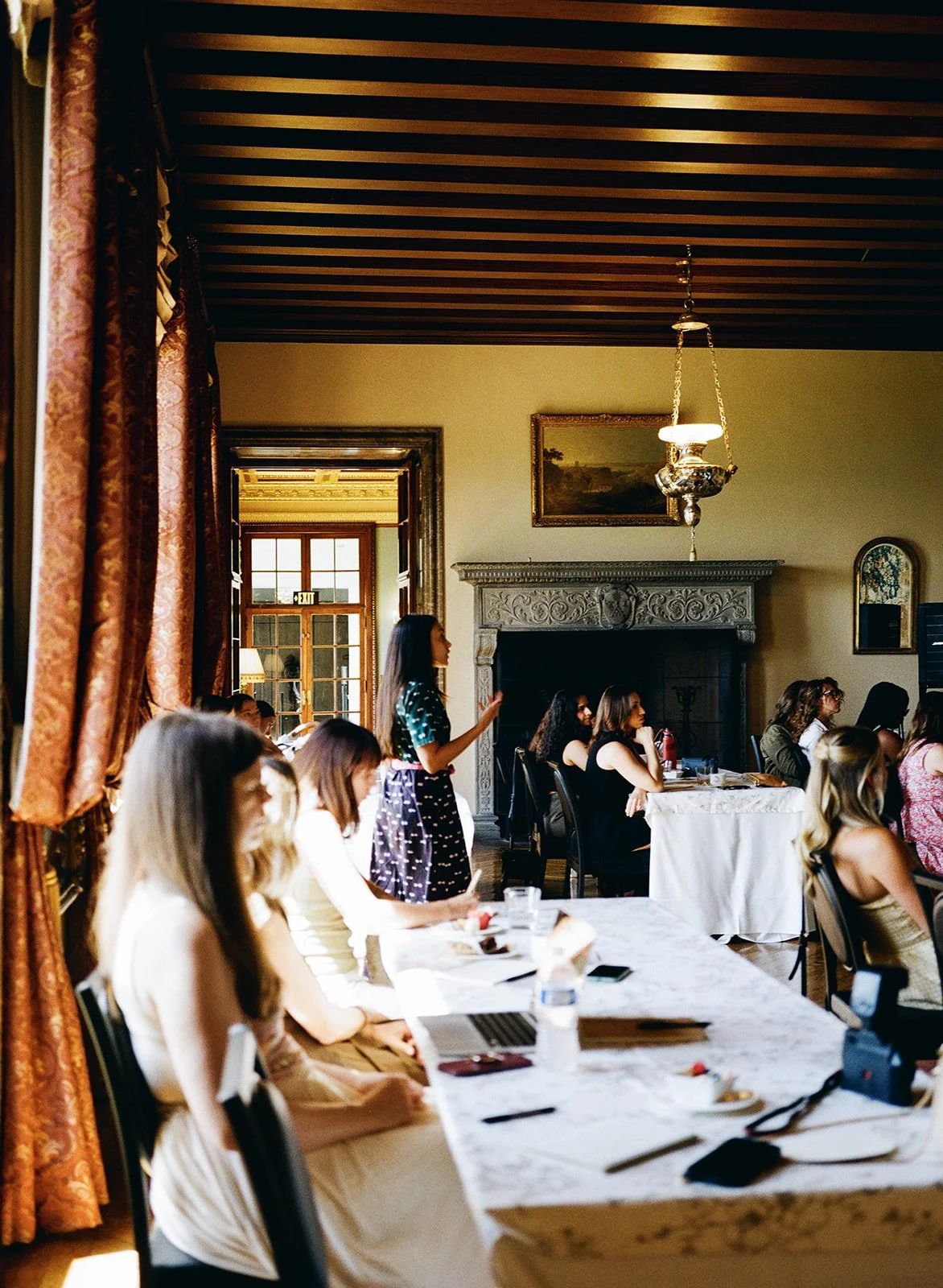 Lindsay teaches a group of entrepreneurs about their money story