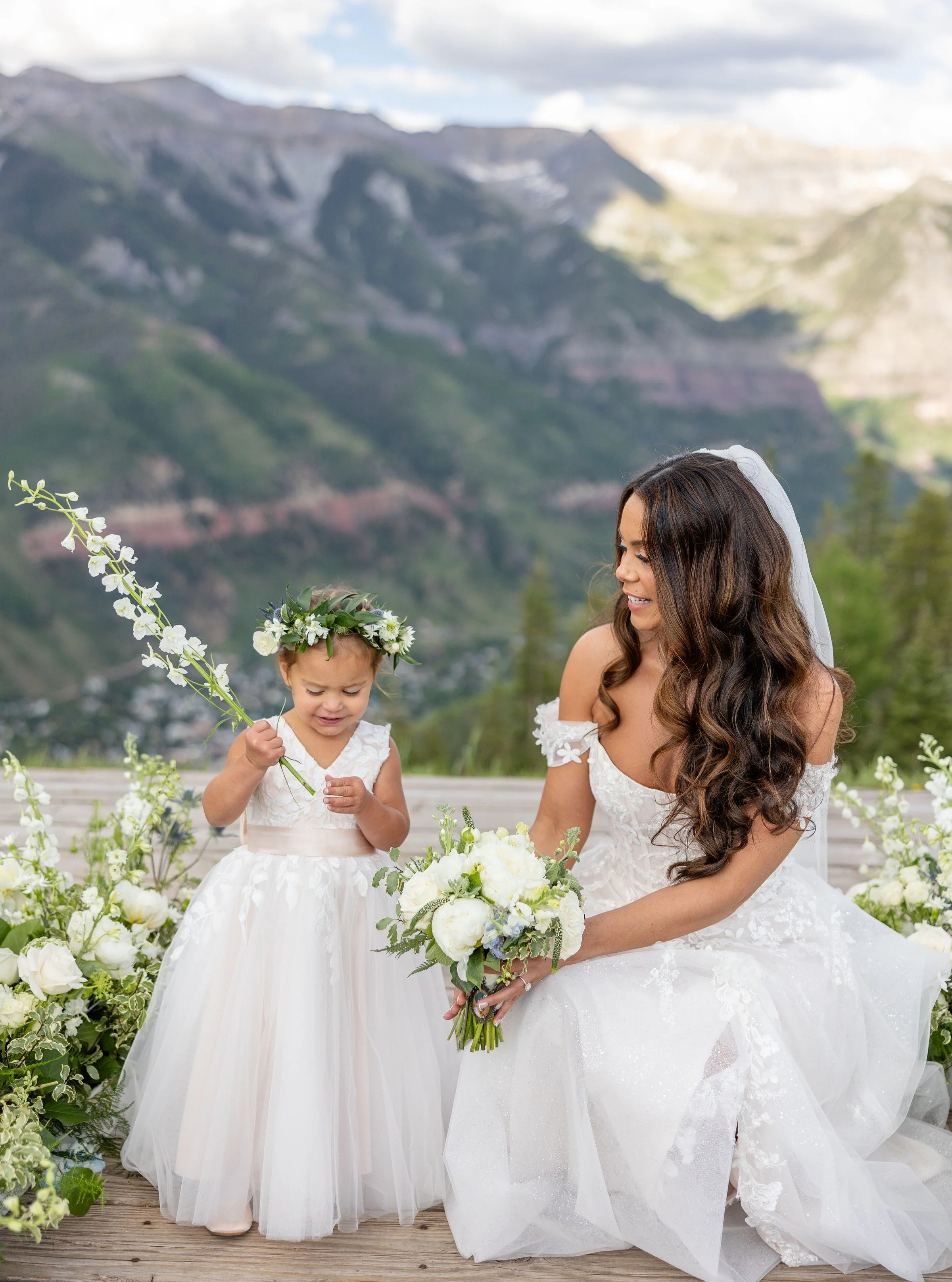 There's no one definition of what makes a wedding "intimate" or "micro," but there are so many benefits to a short guest list. For couples on a budget who don't want to compromise on location or other elements, an intimate wedding