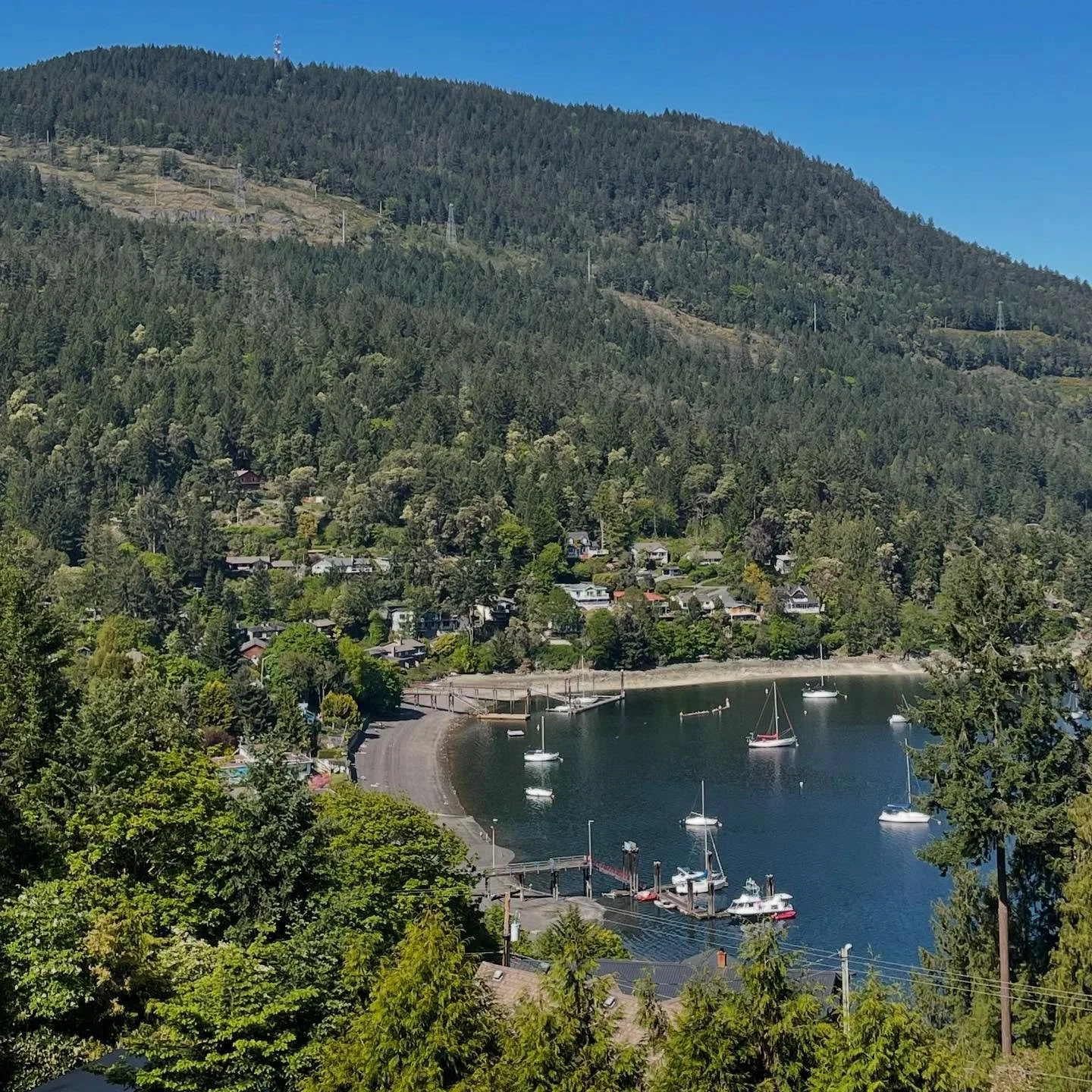 Proudly serving the fine people of Maple Bay.

#maplebaybc #northcowichan #duncanbc #vancouverisland #propertycare #landscaper