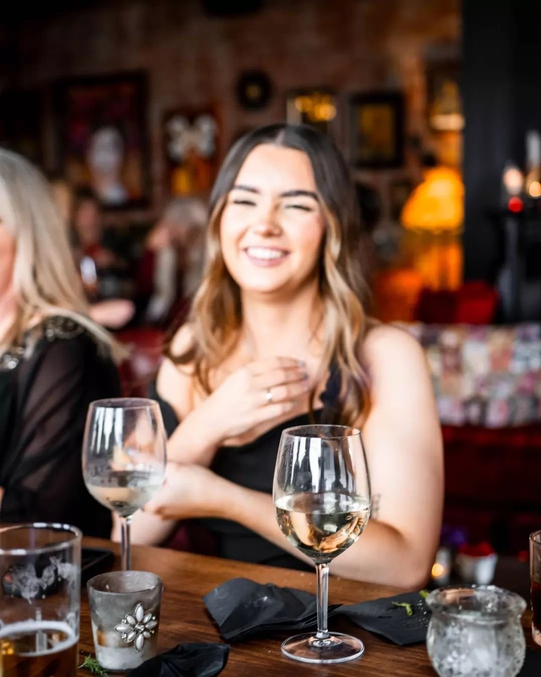 Nothing quite like sipping wine on a Saturday afternoon - our doors are open and Vicky is waiting x