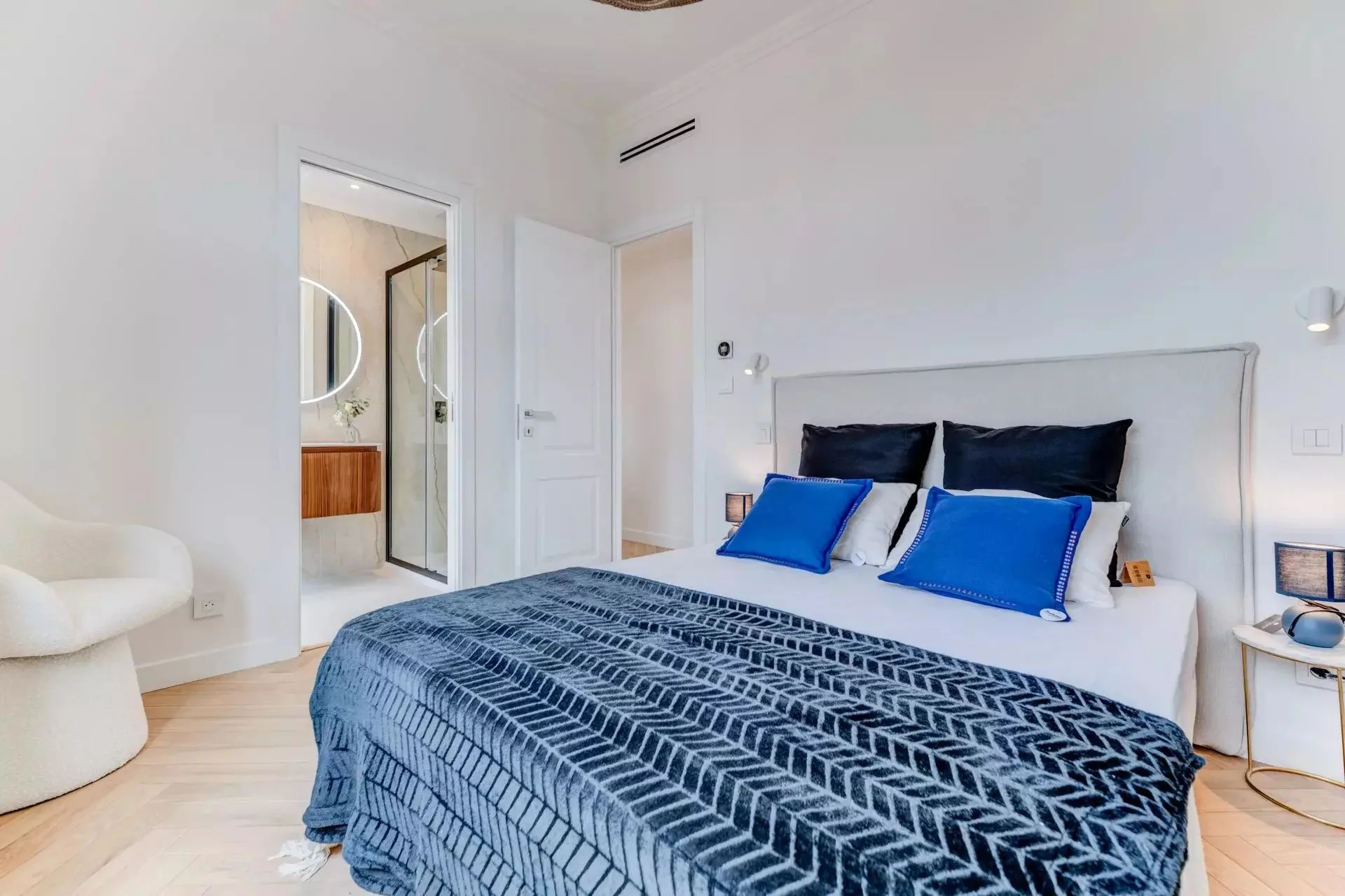 Buffa bedroom.jpeg