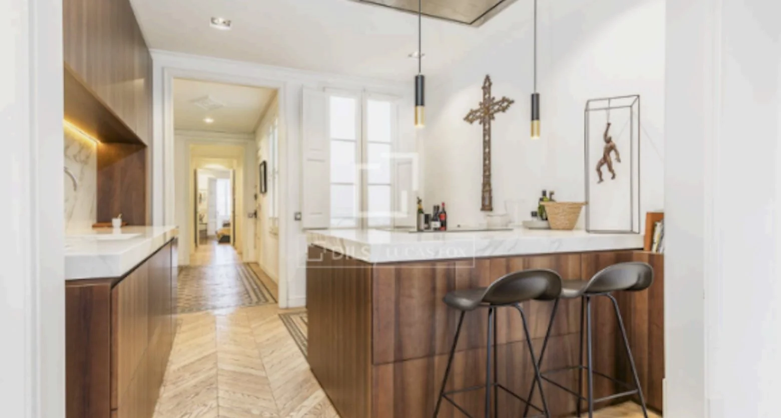 Barcelona Kitchen and Hall.jpg