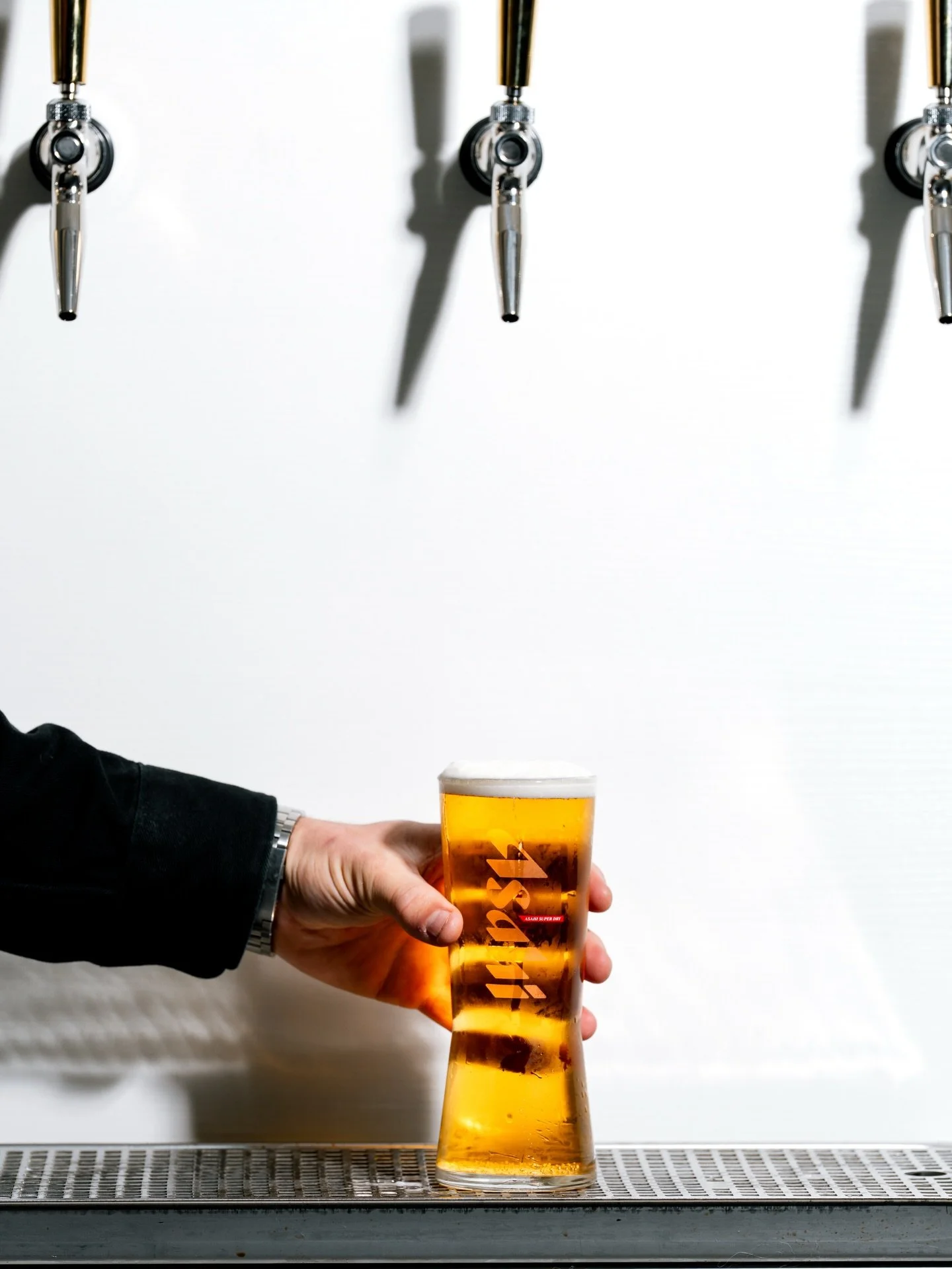 @asahibeer_nz on tap with Maggie 🍻

A premium Japanese lager known for its crisp, clean and refreshing finish. One of the beer options available when you hire MAGGIE.

📸 @brandstories.nz