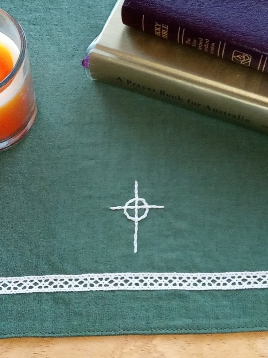 Green : Custom made Christian Prayer Table Cloths for Home Altars and School Prayer Spaces
