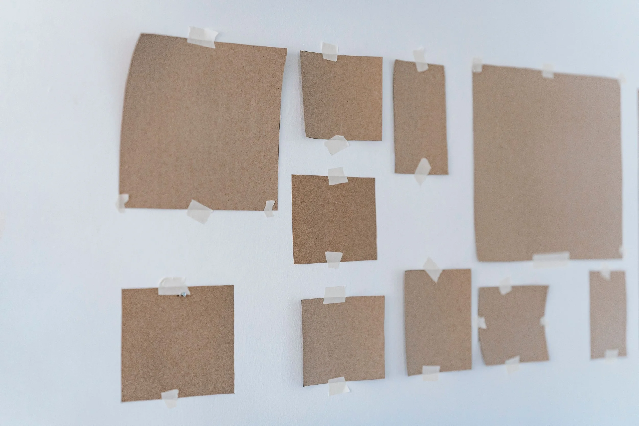 A Beautiful Gallery Wall Doesn’t Just Happen. Here’s Your Step by Step Guide to Go From Blank Walls to Wow Factor.