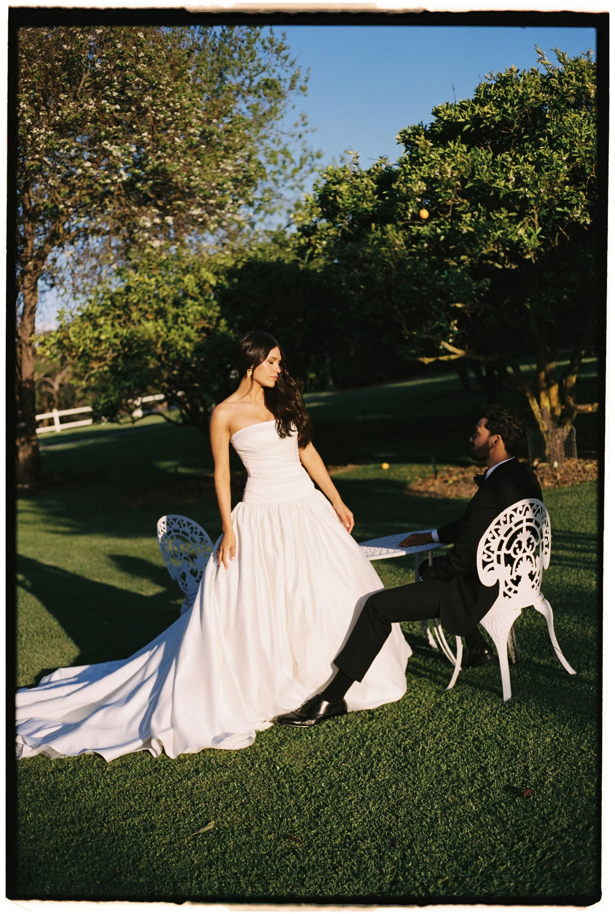 elsie-bradan-wedding-photography-1_055_H&A-EB-FILM-064.jpg