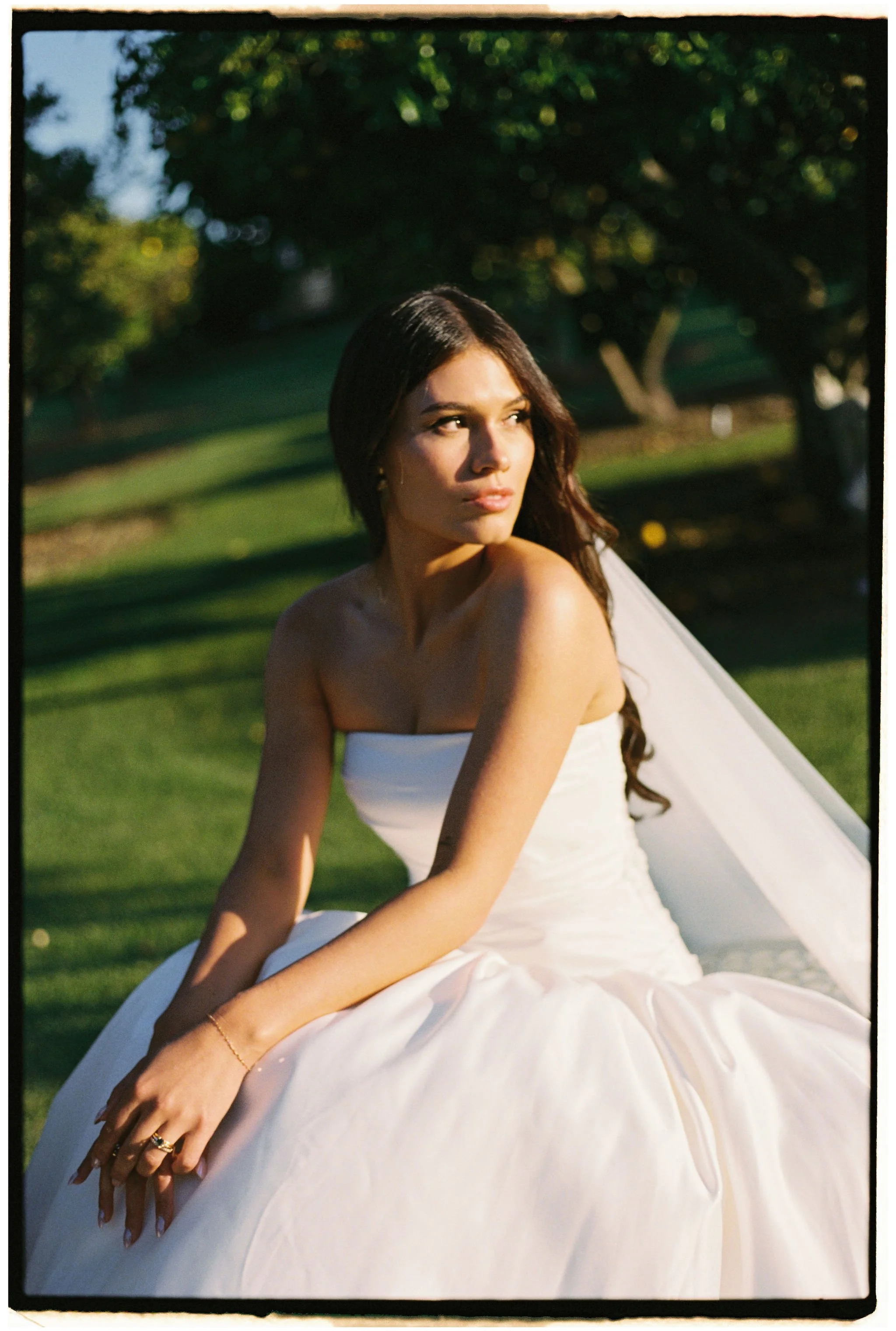 elsie-bradan-wedding-photography-1_022_H&A-EB-FILM-065.jpg