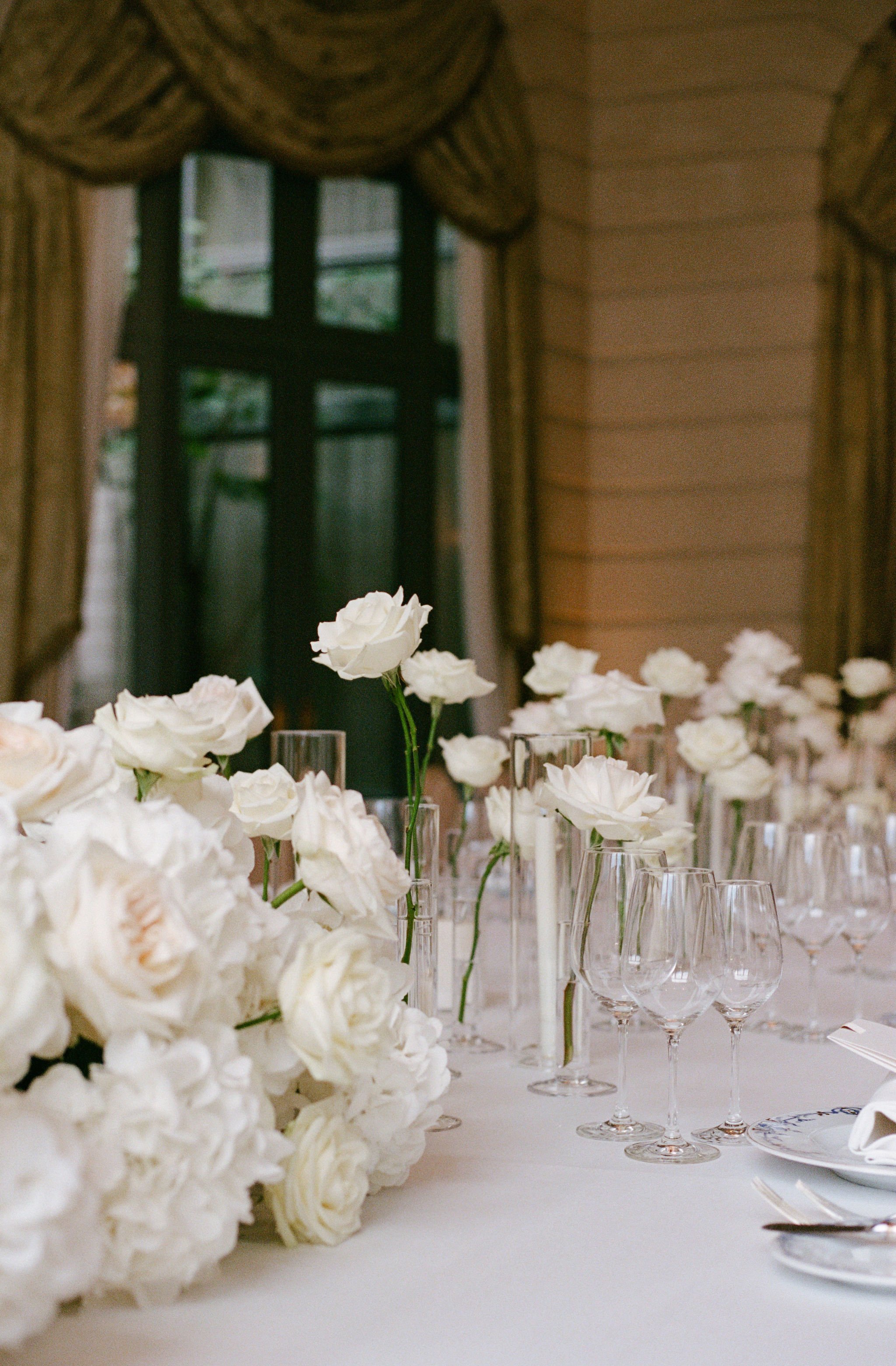 paris-wedding-photography-_040_H&A-PARISFILM-250.jpg