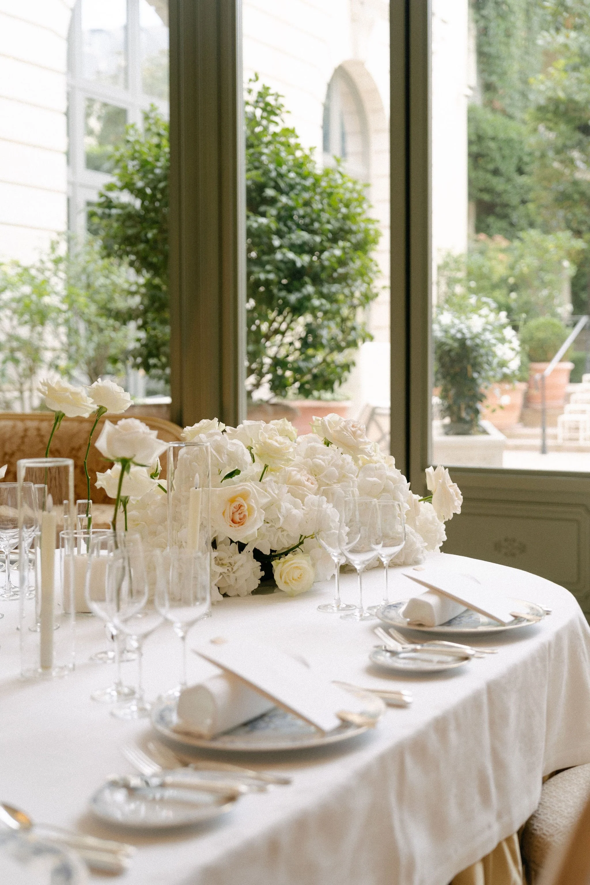 paris-wedding-photography-_031_H&A-CD-RECEPTION195.jpg