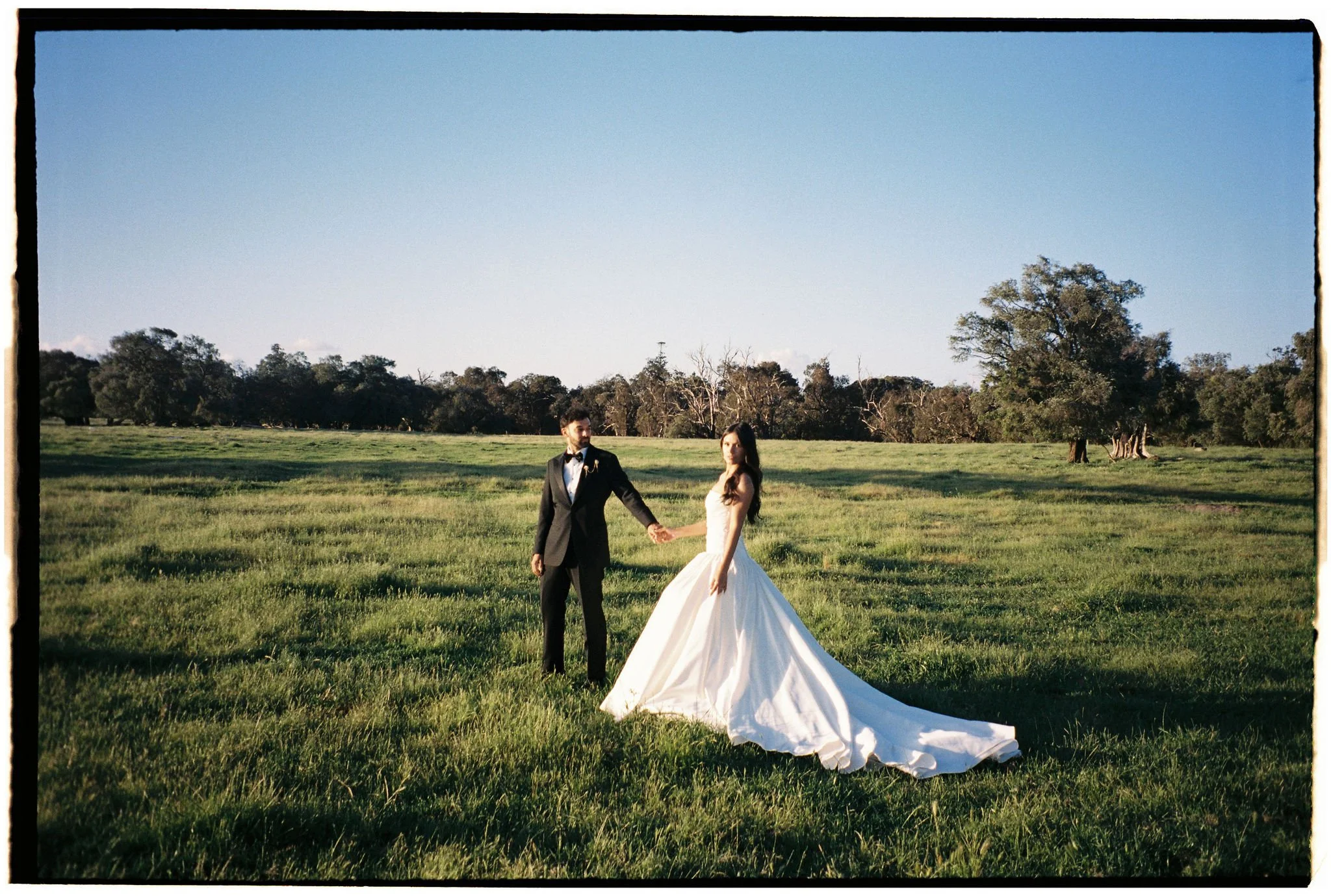 elsie-bradan-wedding-photography-1_019_H&A-EB-FILM-068.jpg
