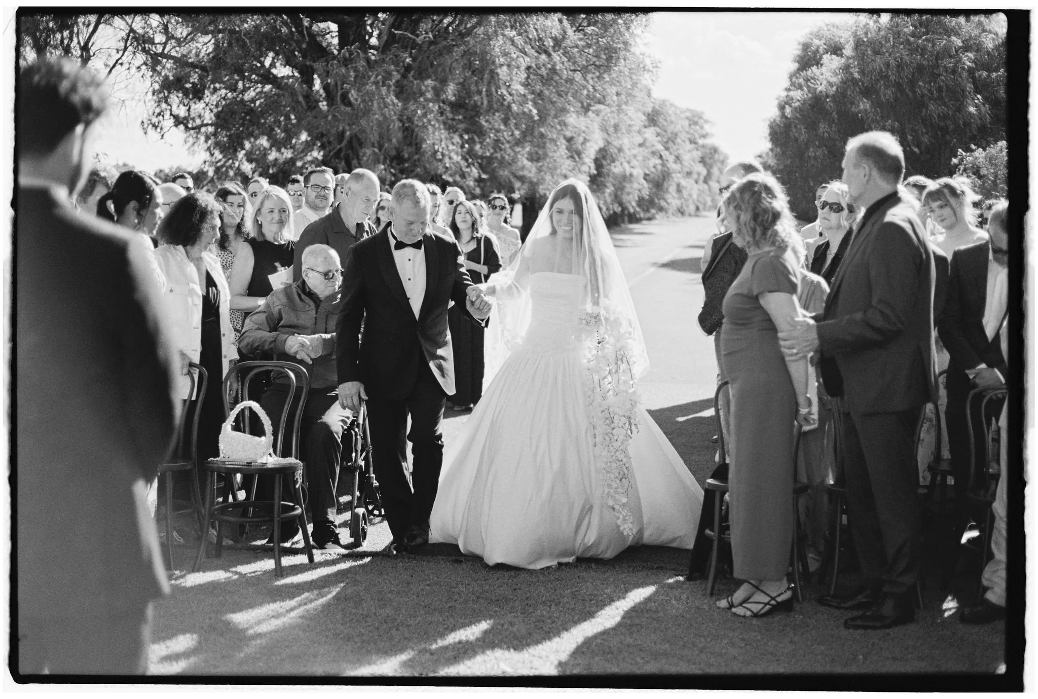 elsie-bradan-wedding-photography-1_066_H&A-EB-FILM-029.jpg