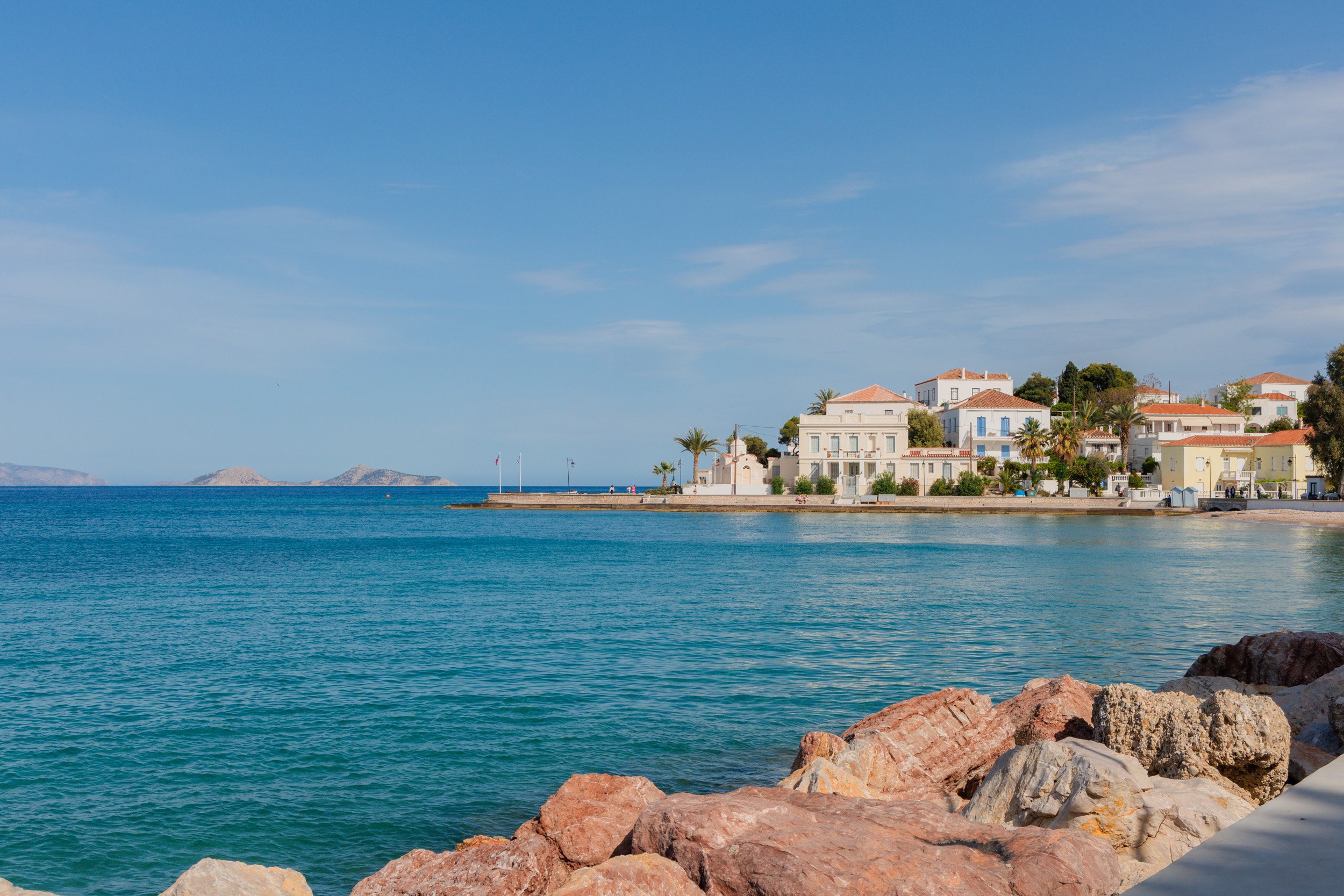 April-2024-Spetses-Townhouse-001.jpg