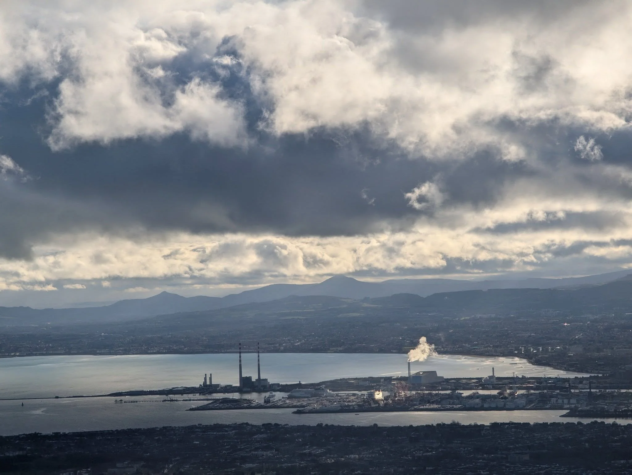 I love it when people share my photographs (it is my livelihood, my life blood, my art) but if no permission is sought to use them on other platforms, and they aren't credited, then I have a problem.

Please credit the originator of the work.
 It's o