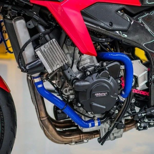 EC-ZX-25R-2020-1-GBR-4.jpg